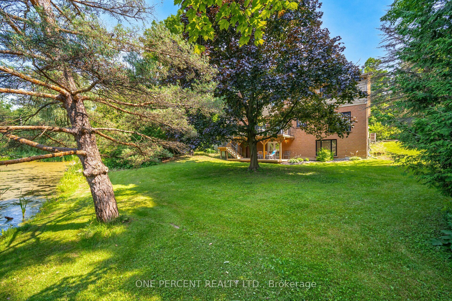 Photo 76 of 70 Palmer Circle, Caledon, Palgrave — HOMEH