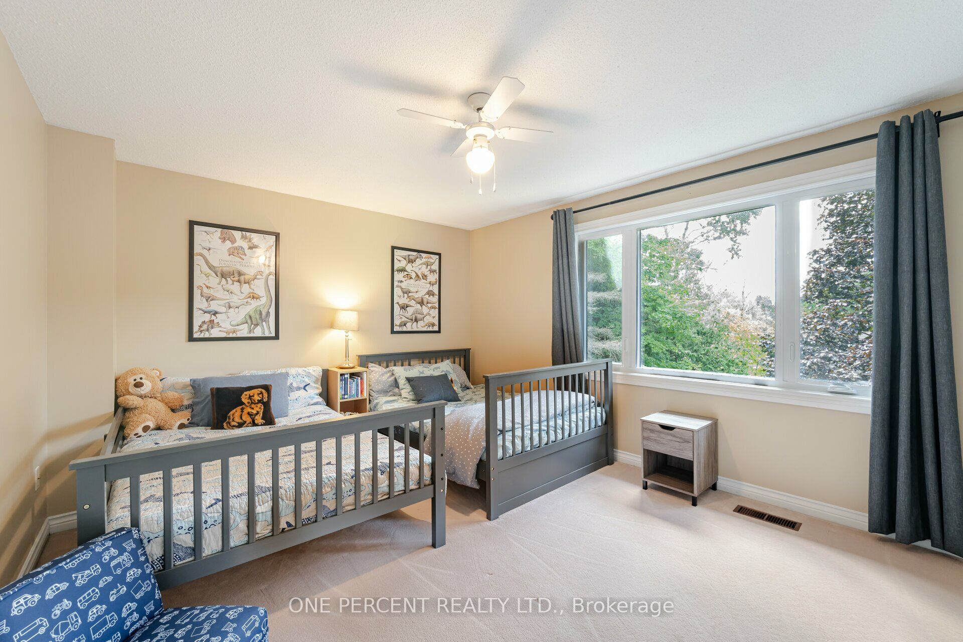 Photo 67 of 70 Palmer Circle, Caledon, Palgrave — HOMEH