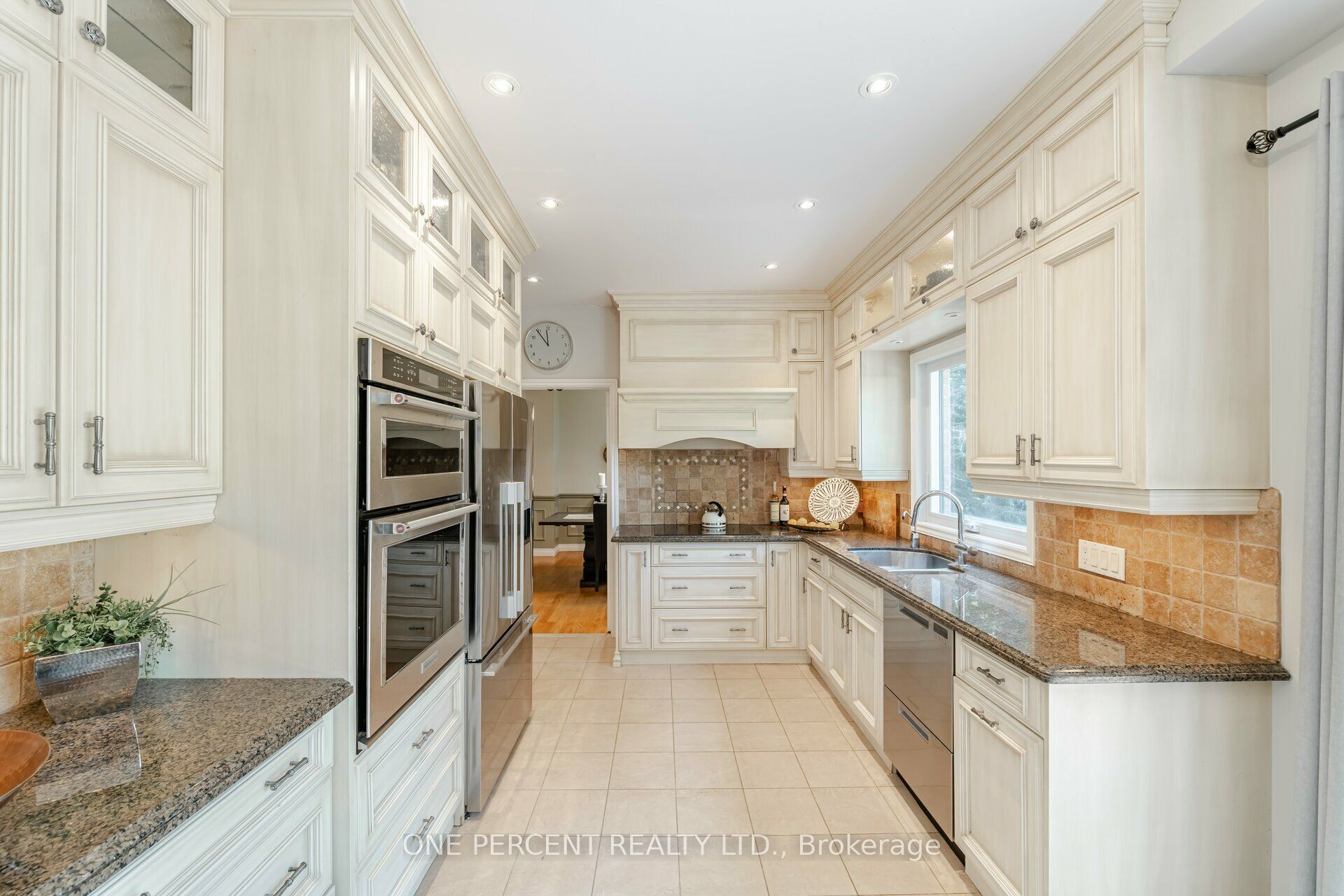 Photo 50 of 70 Palmer Circle, Caledon, Palgrave — HOMEH