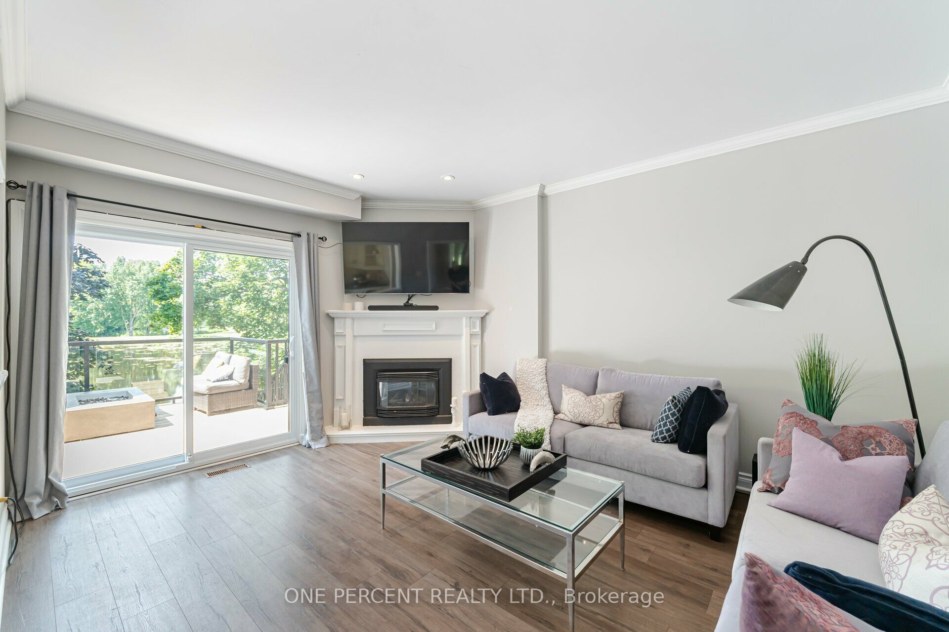 Photo 57 of 70 Palmer Circle, Caledon, Palgrave — HOMEH