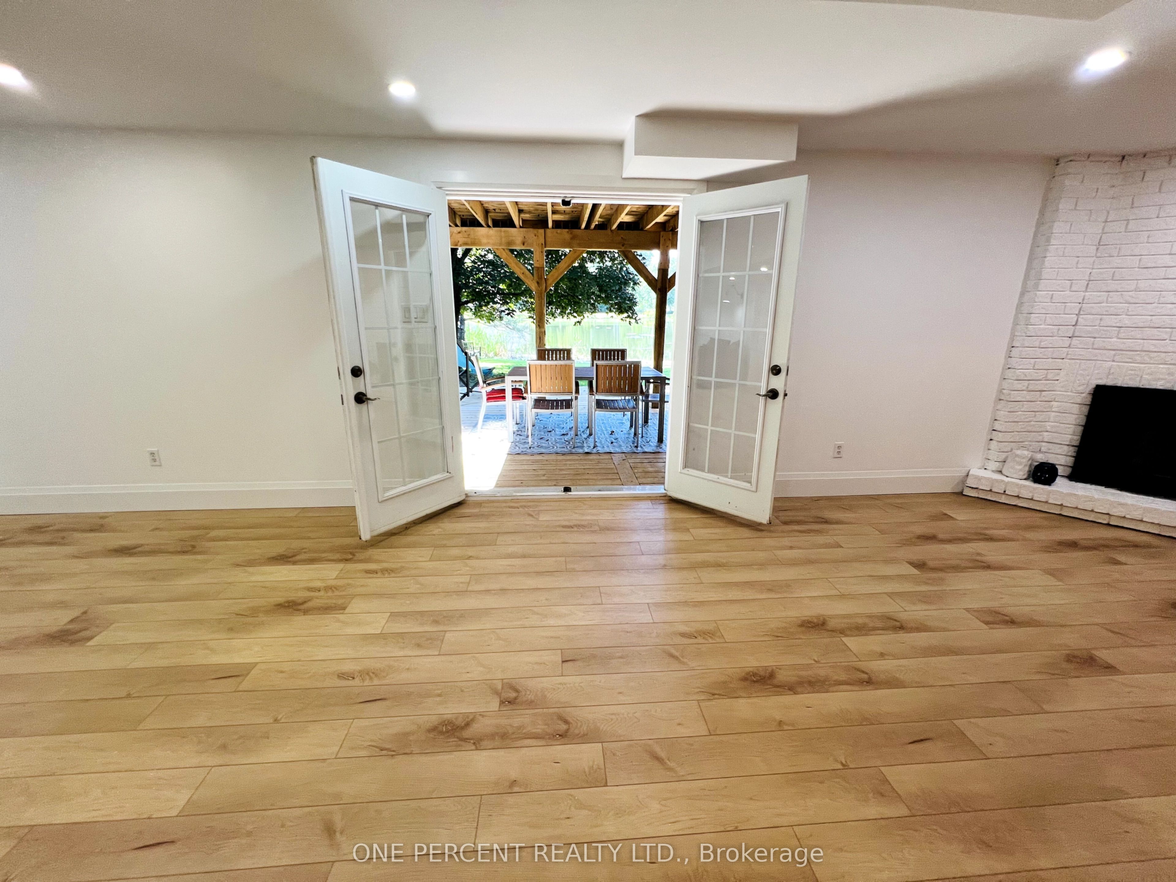 Photo 73 of 70 Palmer Circle, Caledon, Palgrave — HOMEH