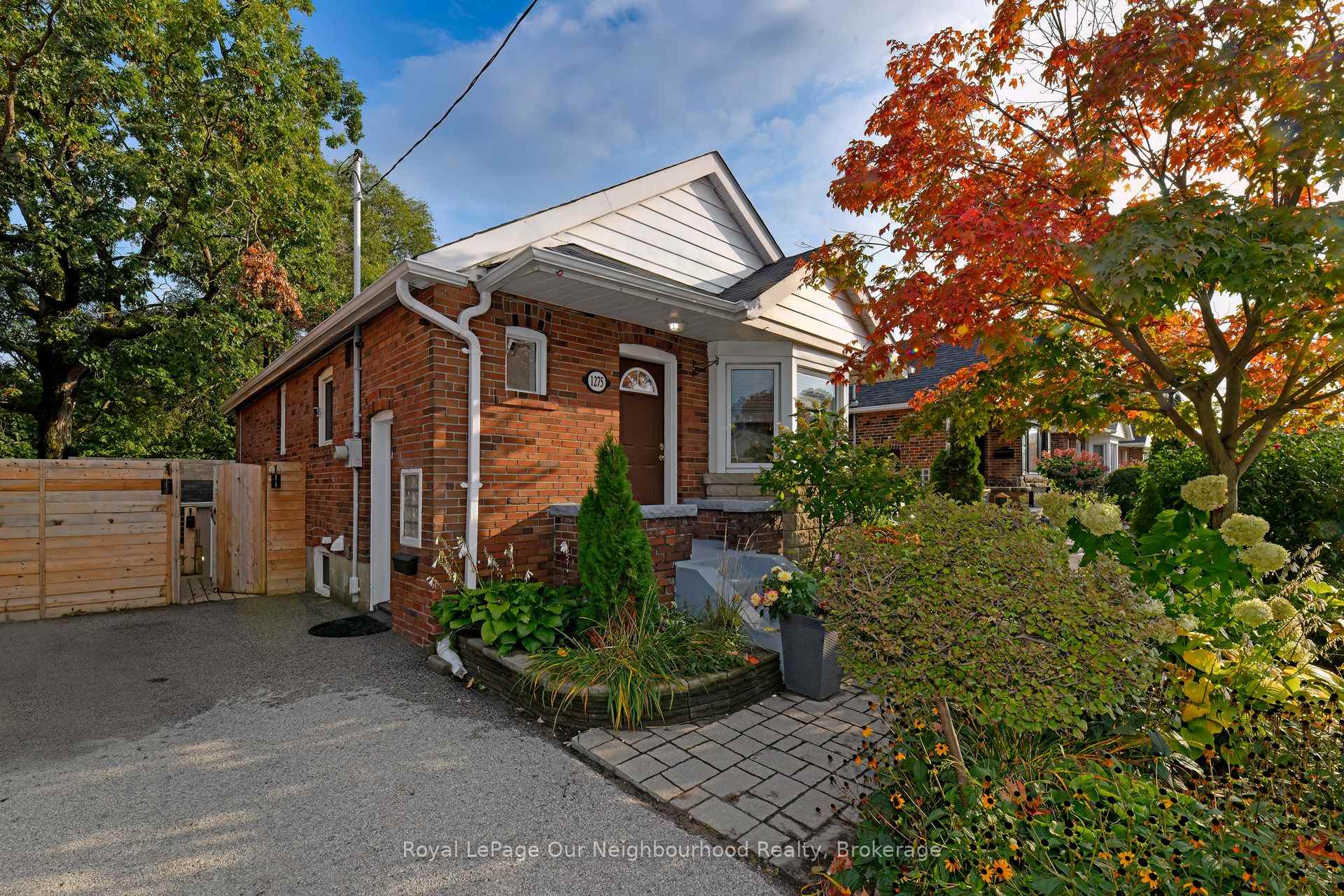 Front of 1275 Kingston Road