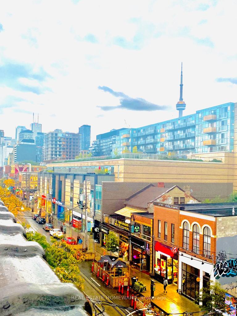 Front of Unit 2, 546 Queen Street W