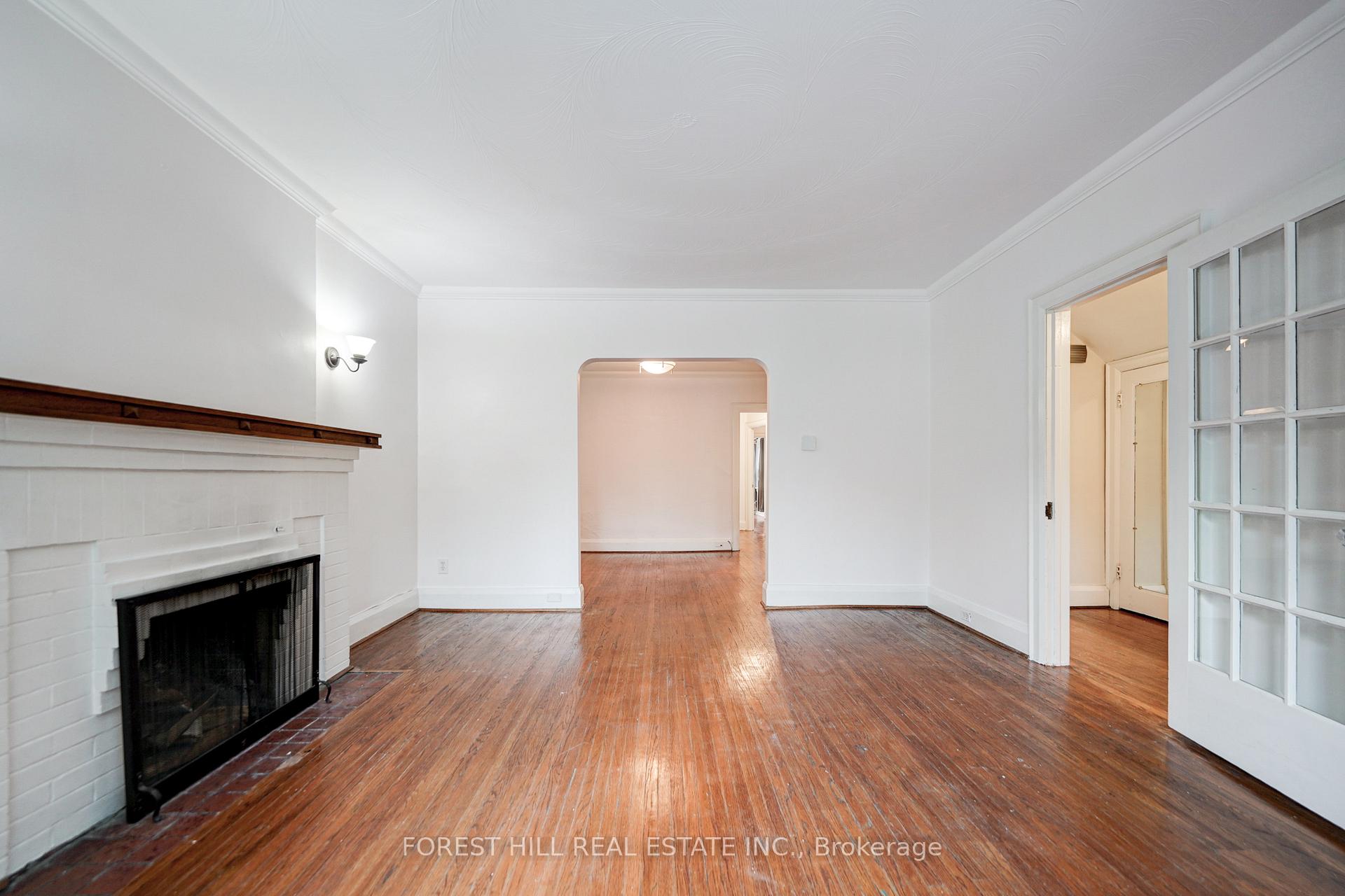 Photo 7 of Unit 1, 39 Robina Avenue, Toronto, Oakwood Village — HOMEH
