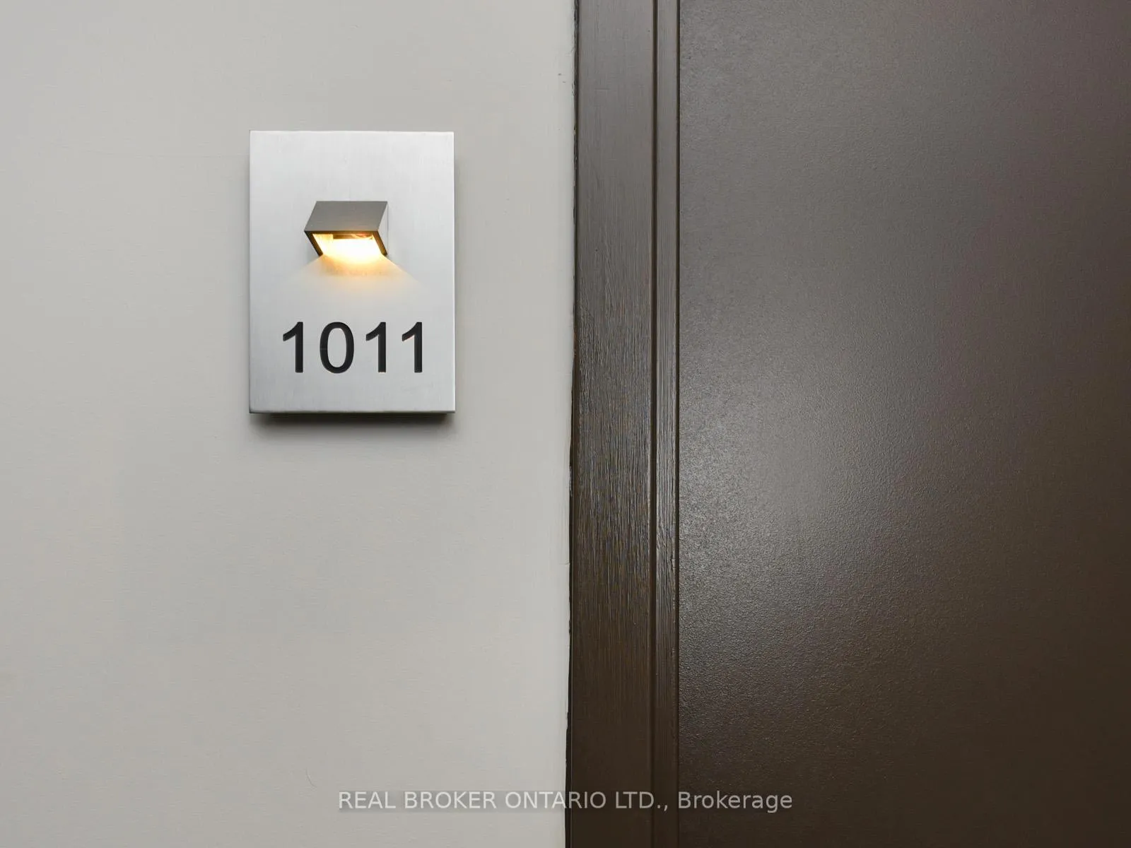 Photo 3 of Unit 1011, 100 Champagne Avenue S, Ottawa, West Centre Town — HOMEH