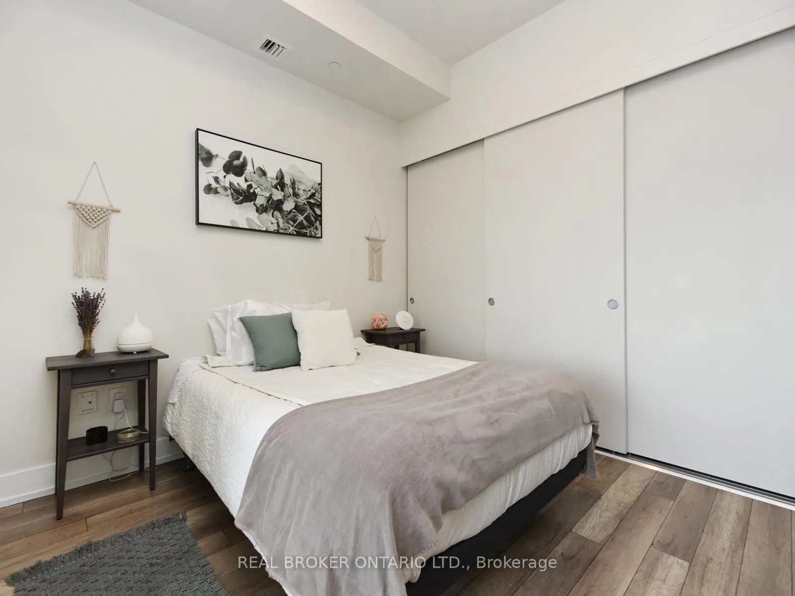 Photo 17 of Unit 1011, 100 Champagne Avenue S, Ottawa, West Centre Town — HOMEH