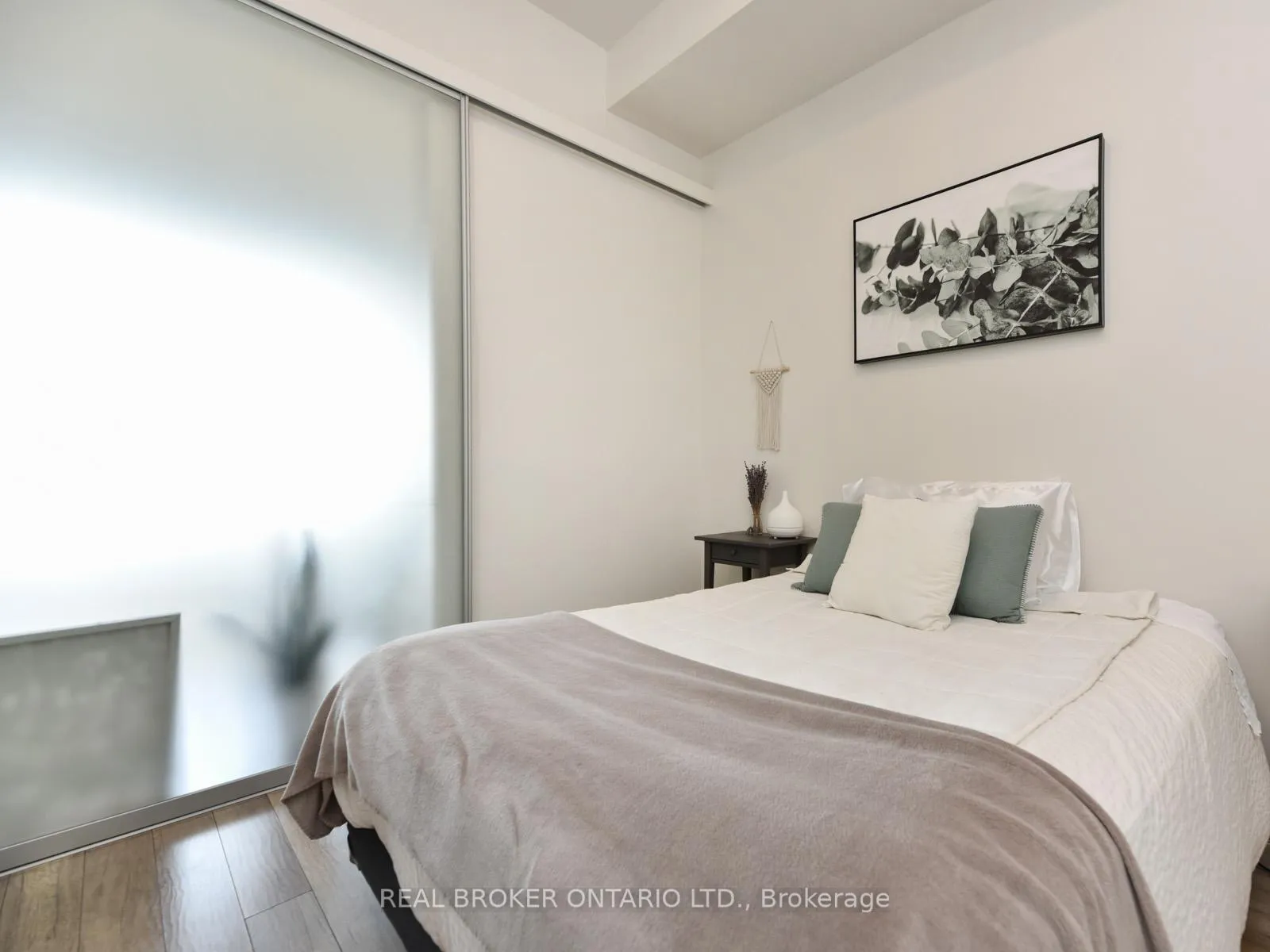 Photo 18 of Unit 1011, 100 Champagne Avenue S, Ottawa, West Centre Town — HOMEH