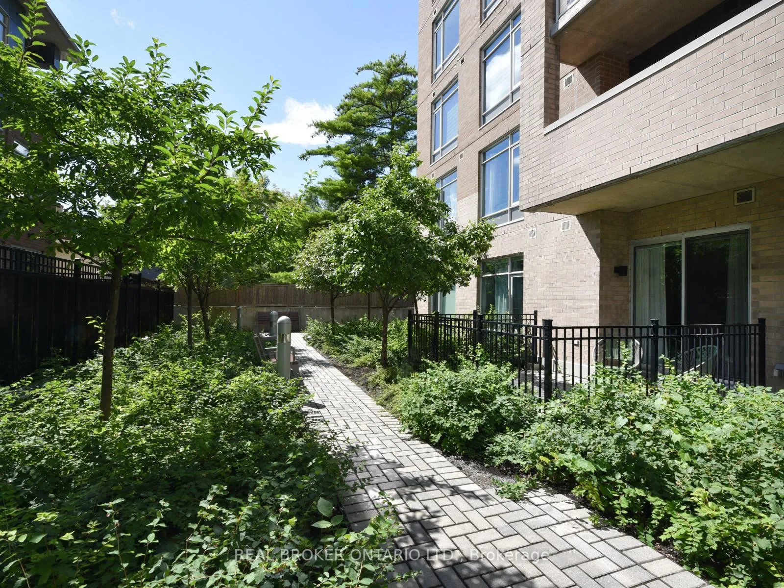 Photo 37 of Unit 1011, 100 Champagne Avenue S, Ottawa, West Centre Town — HOMEH