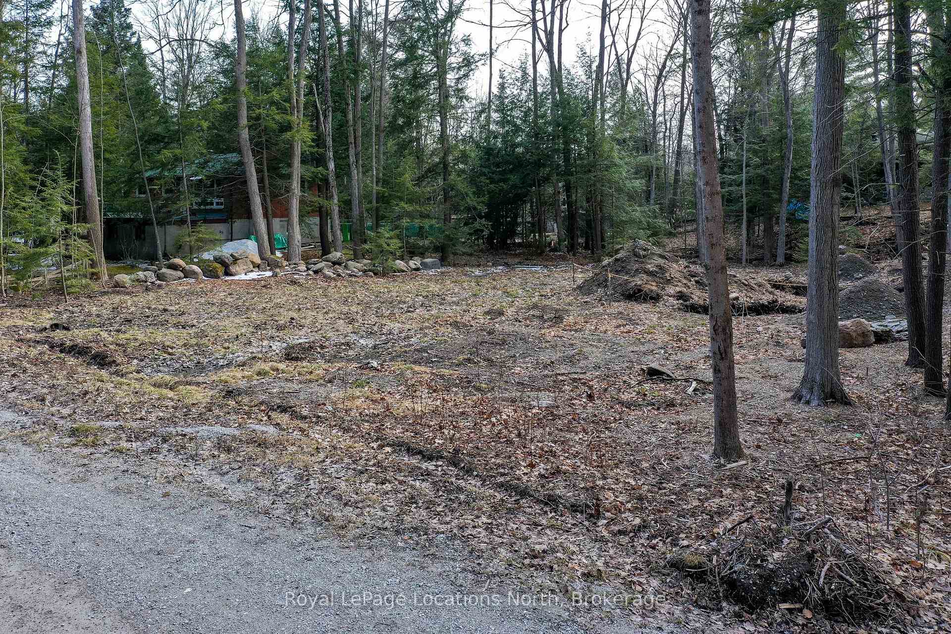 Photo 12 of 68 Beauremi Road, Tiny, Rural Tiny — HOMEH