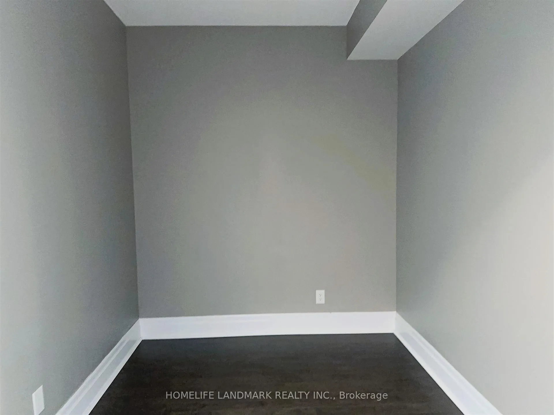 Photo 8 of Unit 417, 111 Upper Duke Crescent, Markham, Unionville — HOMEH
