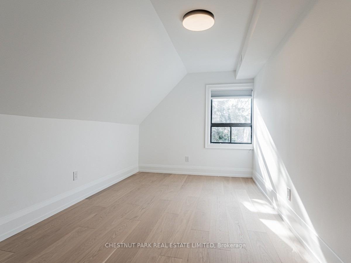 Photo 10 of Unit 3rd, 607 Huron Street, Toronto, The Annex — HOMEH