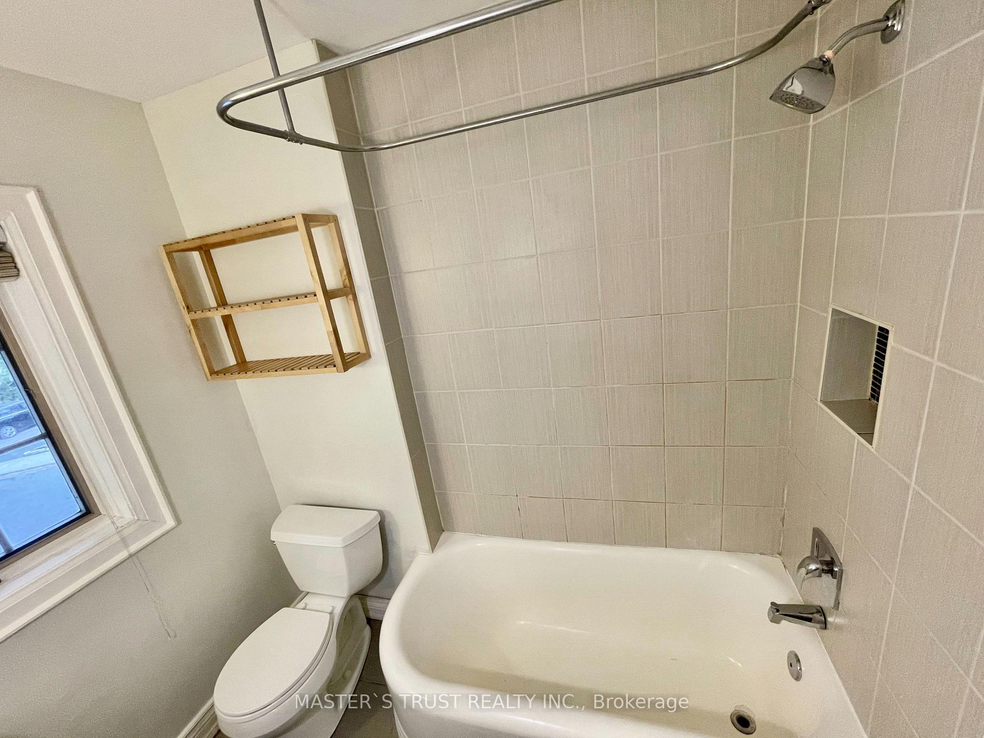 Photo 20 of 12 Duplex Crescent, Toronto, Yonge-Eglinton — HOMEH