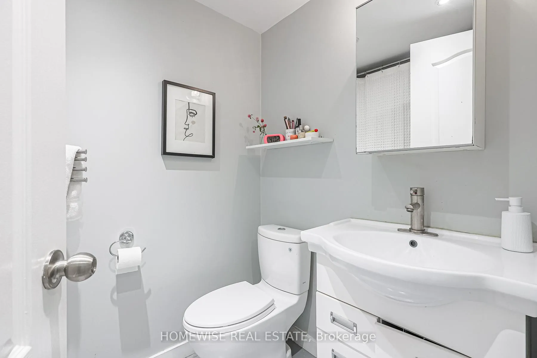 Photo 23 of 12 Leeds Street, Toronto, Dovercourt-Wallace Emerson-Junction — HOMEH