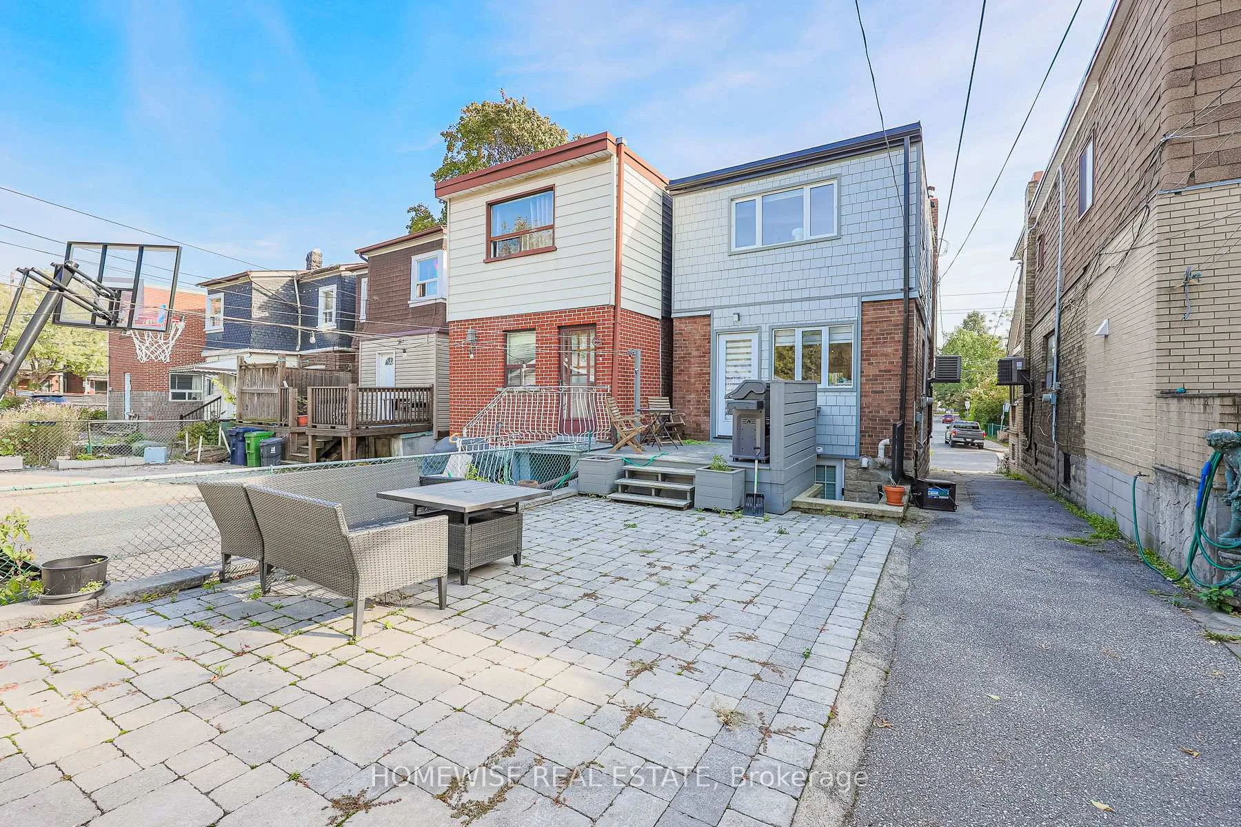 Photo 26 of 12 Leeds Street, Toronto, Dovercourt-Wallace Emerson-Junction — HOMEH