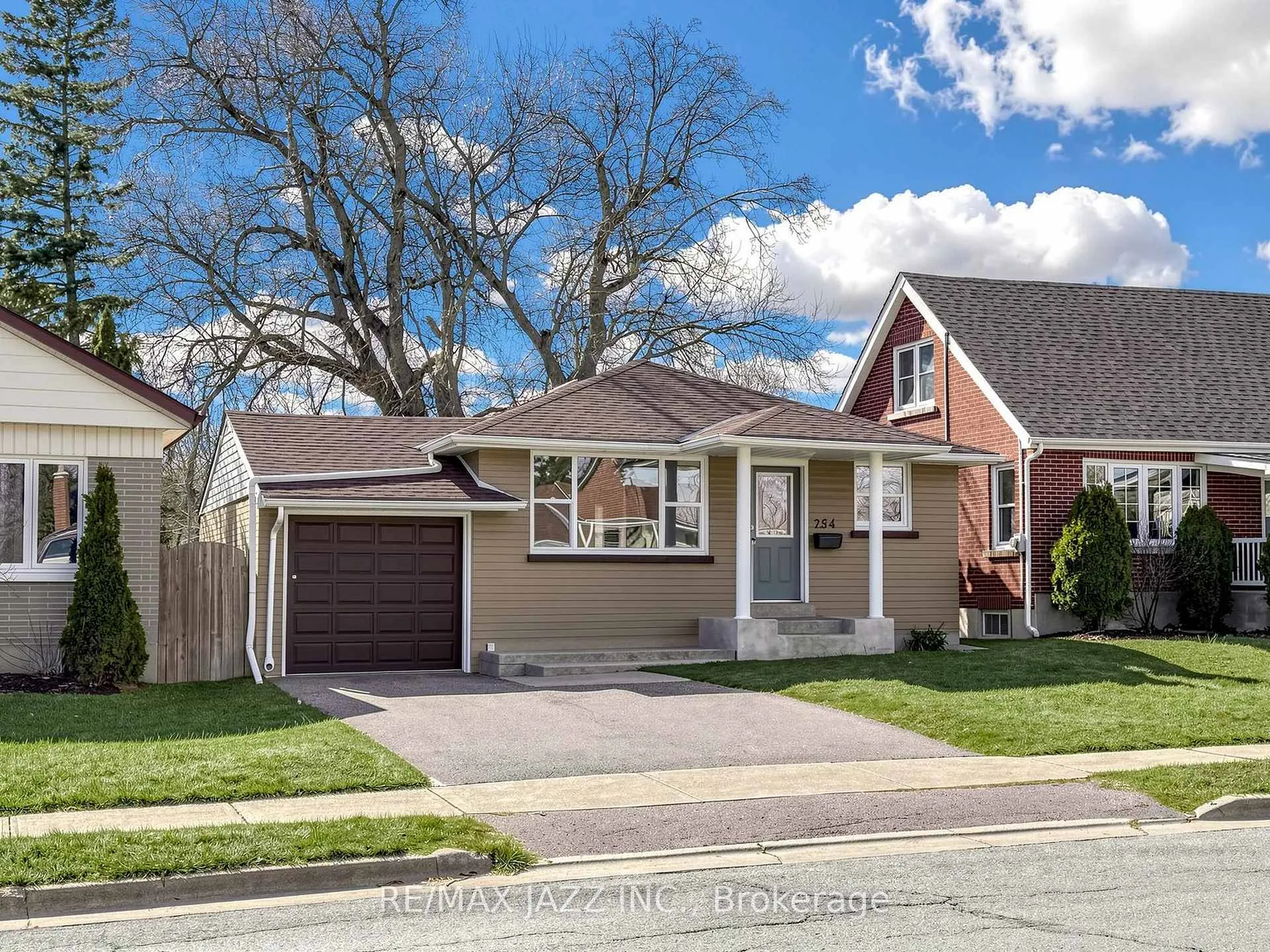 Photo 1 of 254 Wilson Road S, Oshawa, Central — HOMEH