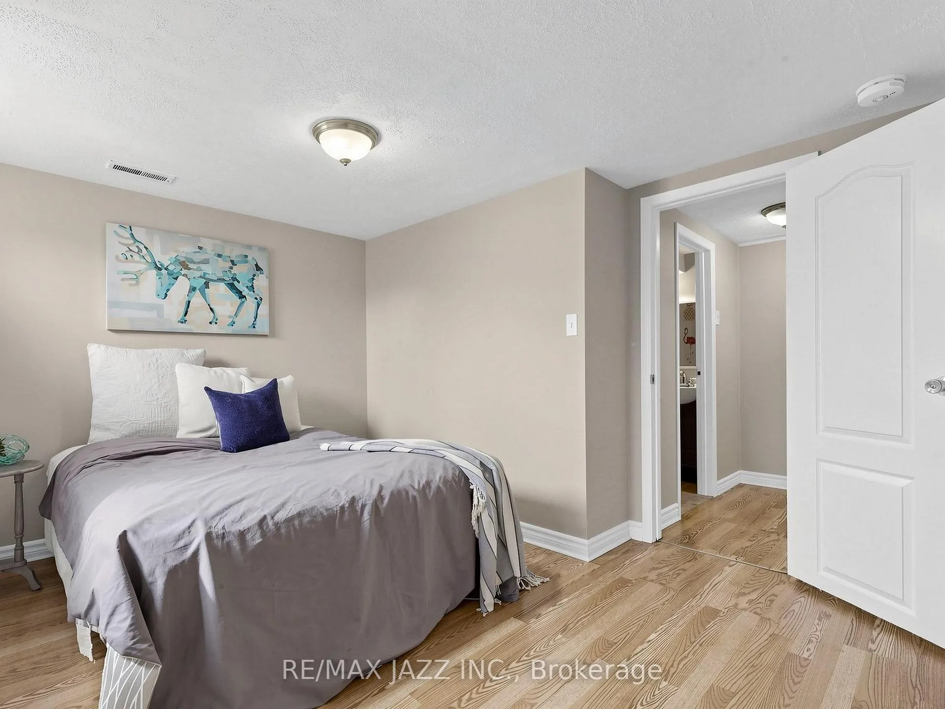 Photo 19 of 254 Wilson Road S, Oshawa, Central — HOMEH
