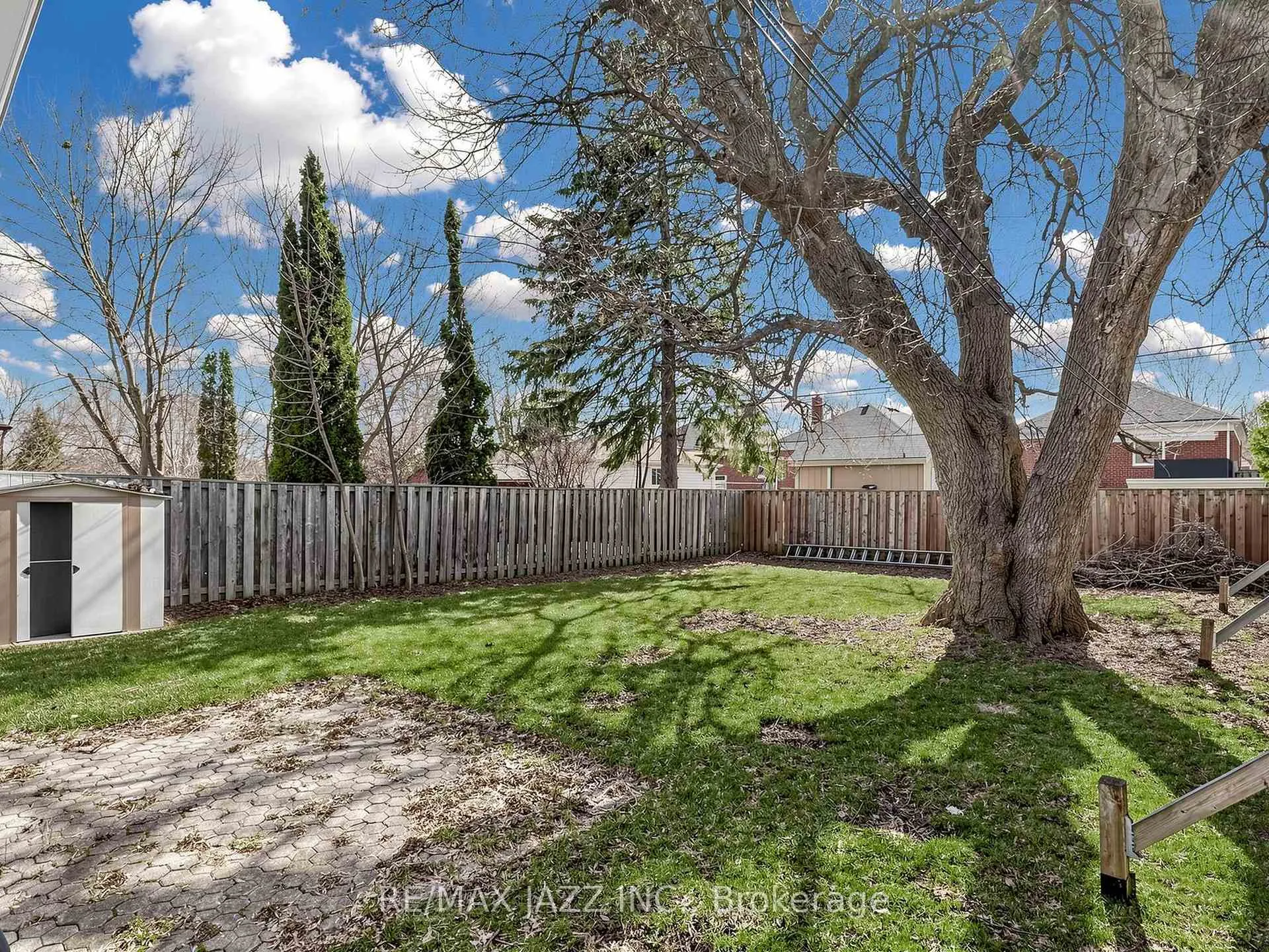 Photo 23 of 254 Wilson Road S, Oshawa, Central — HOMEH