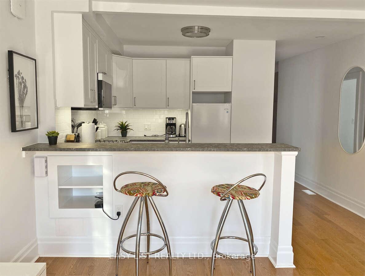 Photo 5 of Unit 3, 5 Garnock Avenue, Toronto, North Riverdale — HOMEH