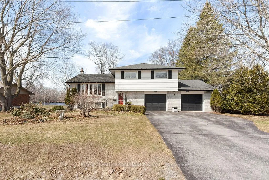 Photo 1 of 38 Greenfield Park, Belleville, Thurlow Ward — HOMEH