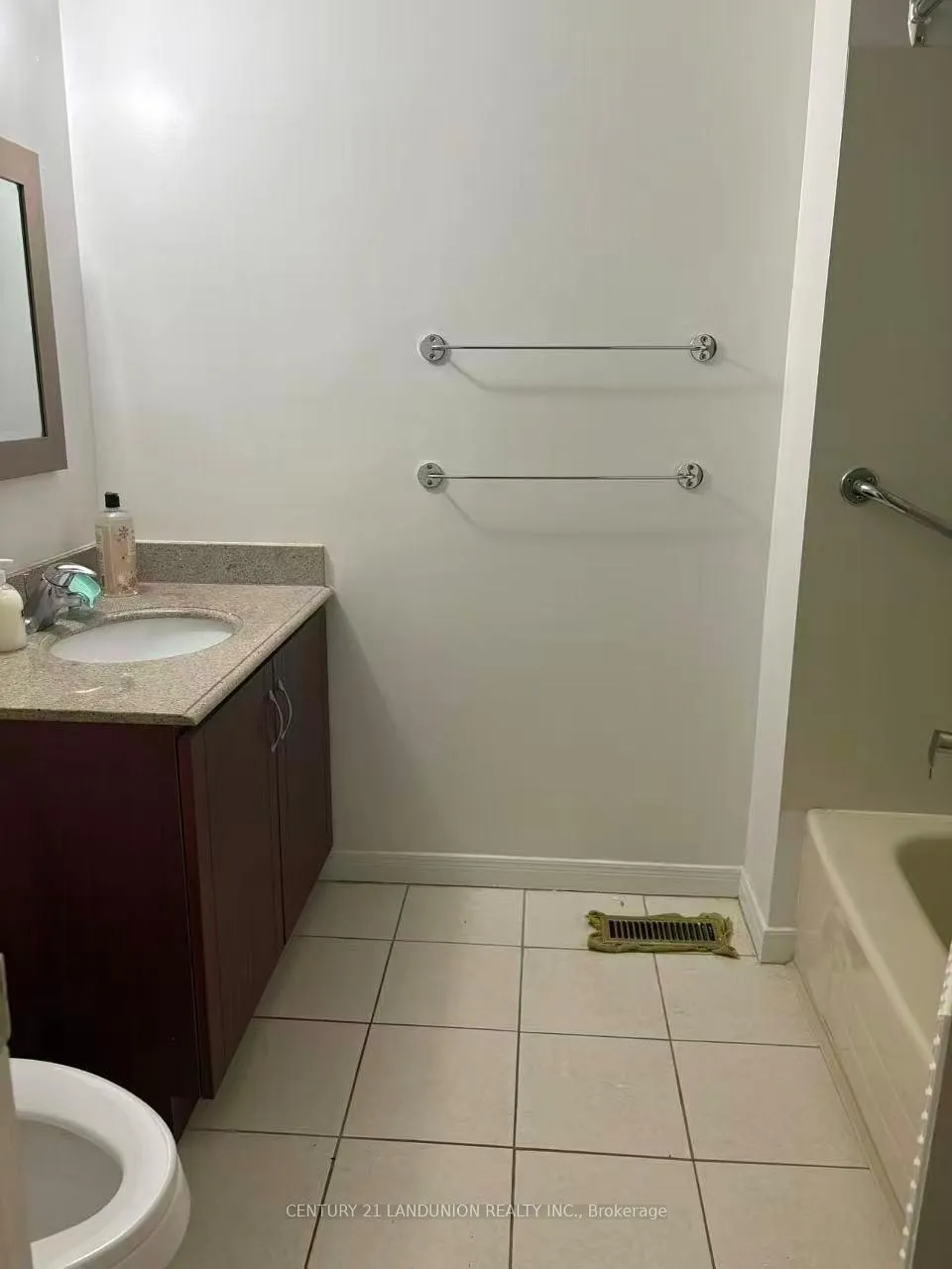 Photo 7 of Unit (BEDROOM), 11 Post Horn Grove, Waterloo, Beechwood — HOMEH
