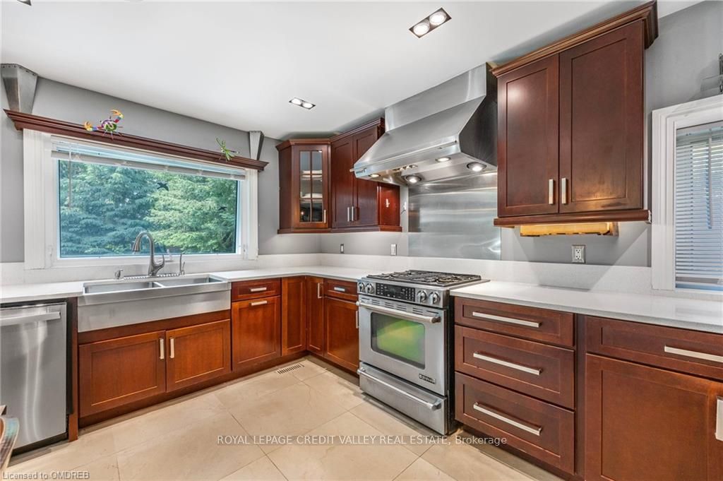 Photo 56 of 148 Cornwall Heights, Brampton, Brampton East — HOMEH