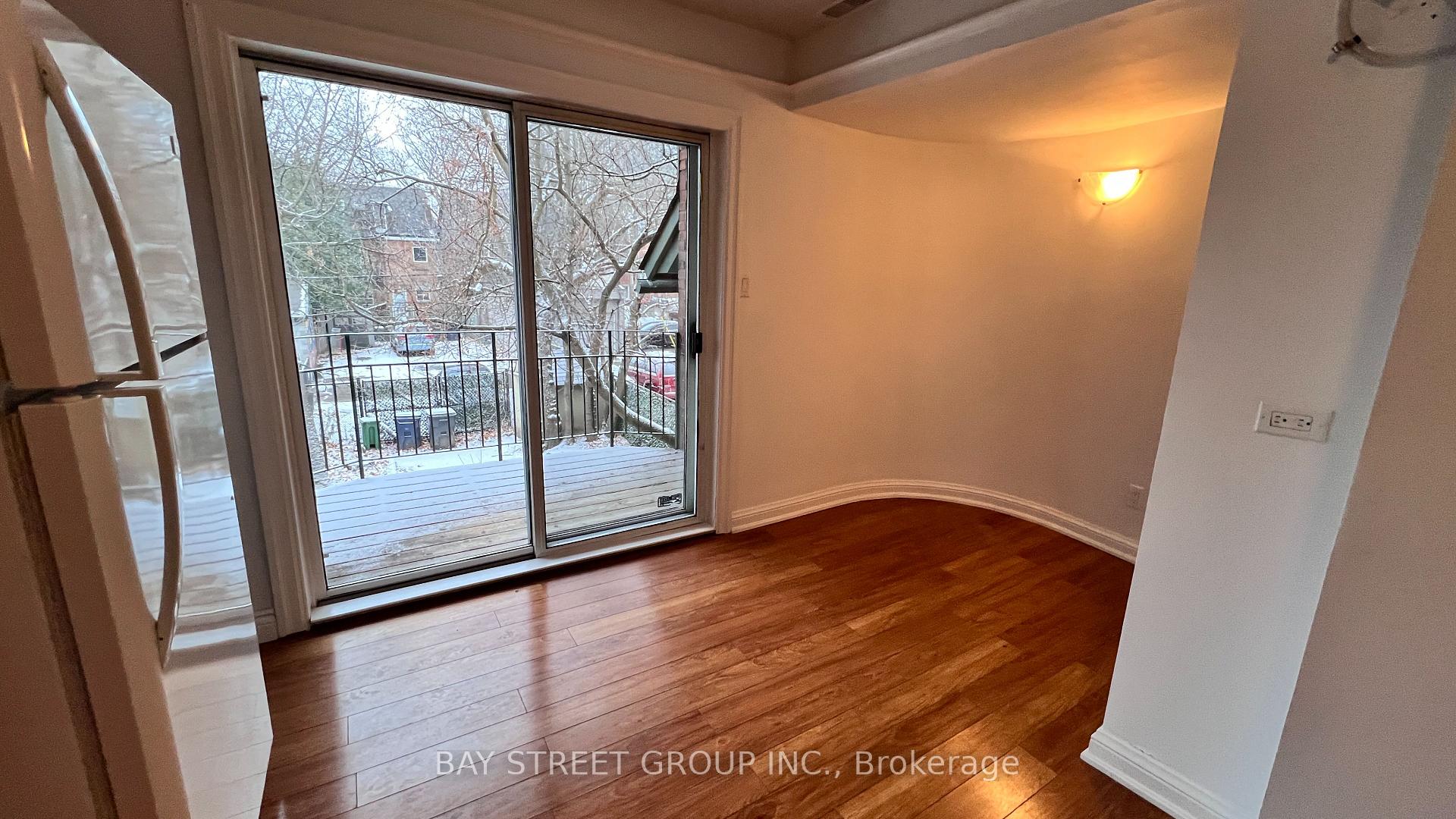 Photo 15 of Unit Upper, 182 Spadina Rd., Toronto, The Annex — HOMEH