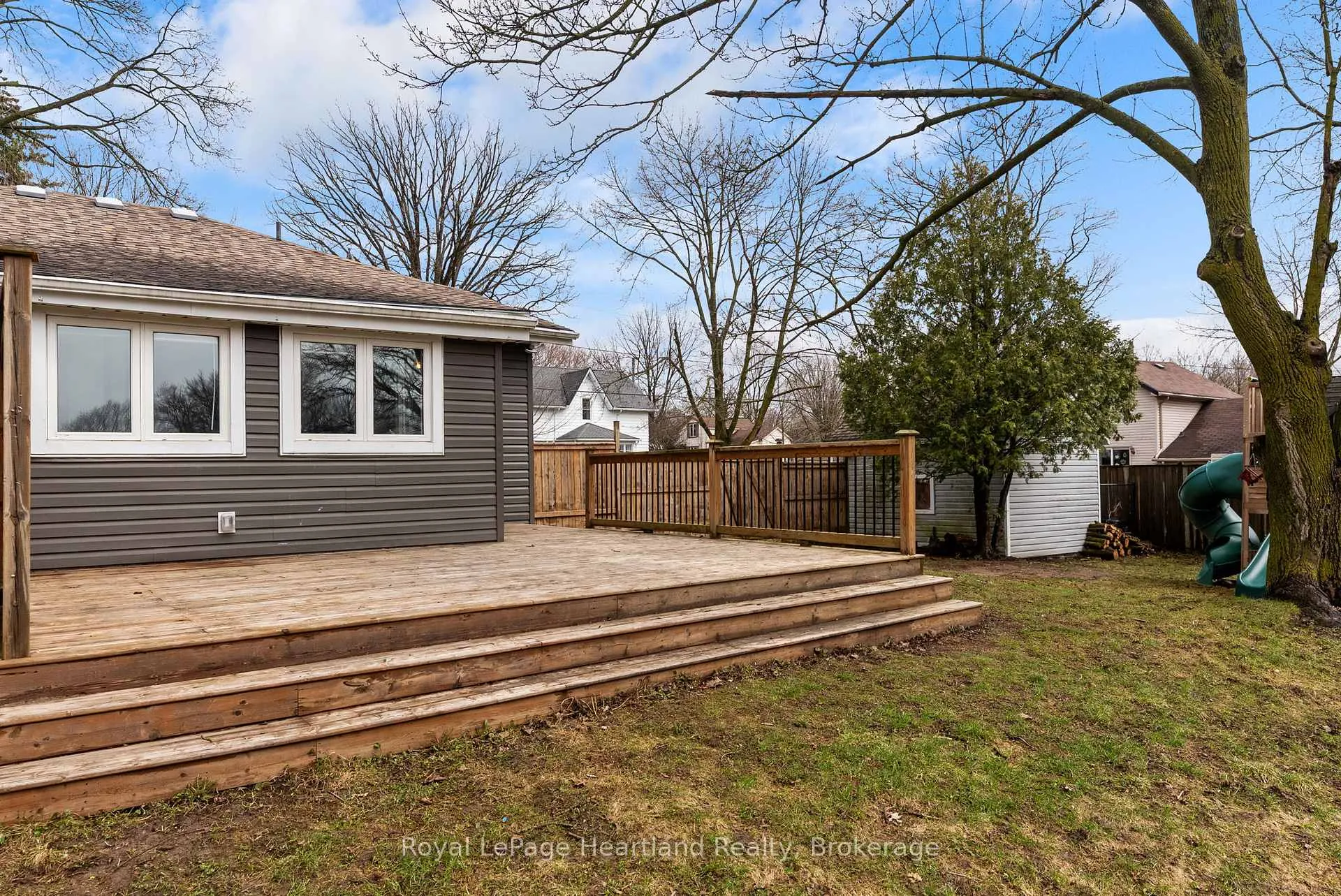 Photo 31 of 140 Rattenbury Street W, Central Huron, Clinton — HOMEH