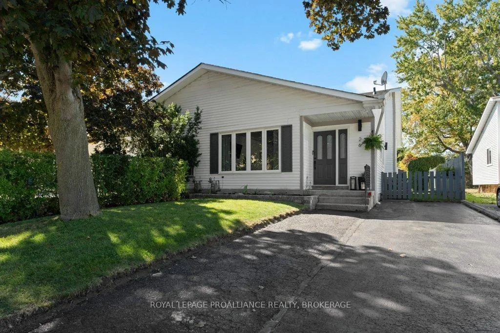 Photo 1 of 26 Woodstone Crescent, Kingston, Central City West — HOMEH
