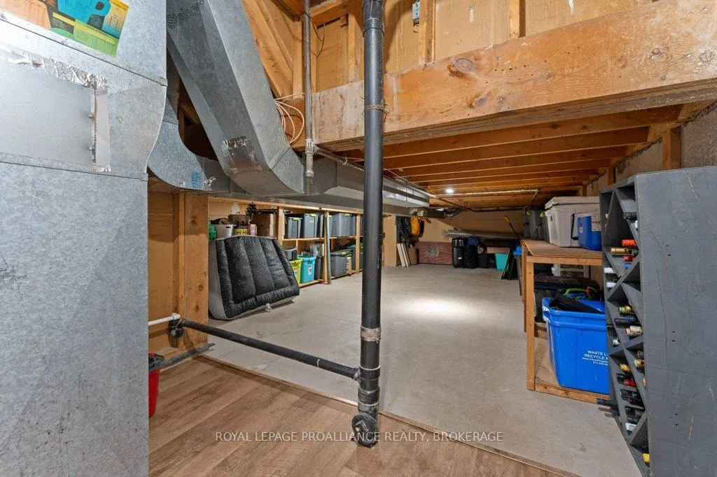 Photo 27 of 26 Woodstone Crescent, Kingston, Central City West — HOMEH