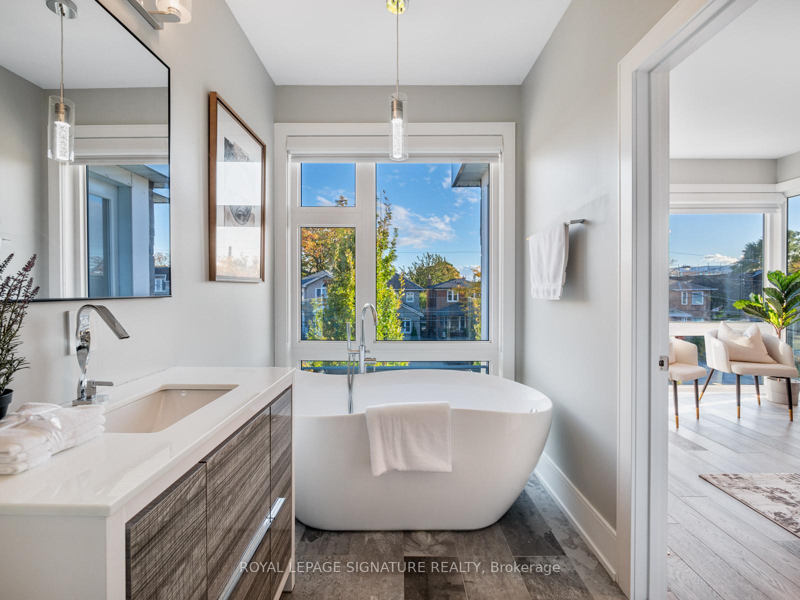 Photo 23 of 66 Holborne Avenue, Toronto, Danforth Village-East York — HOMEH