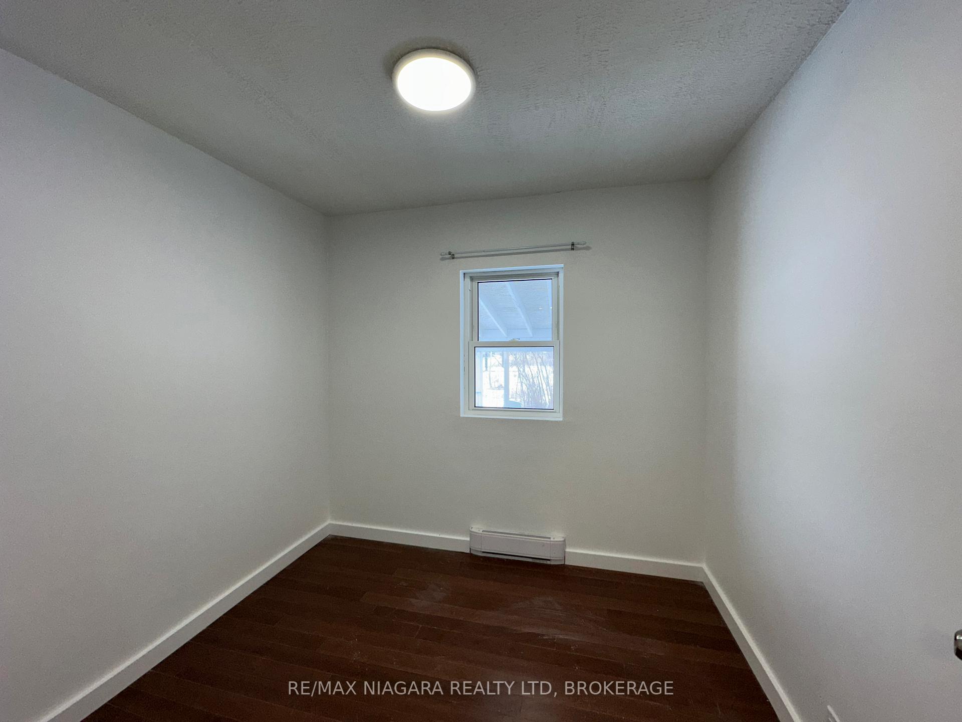 Photo 10 of Unit 1, 1806 Allanport Road, Thorold, Port Robinson — HOMEH