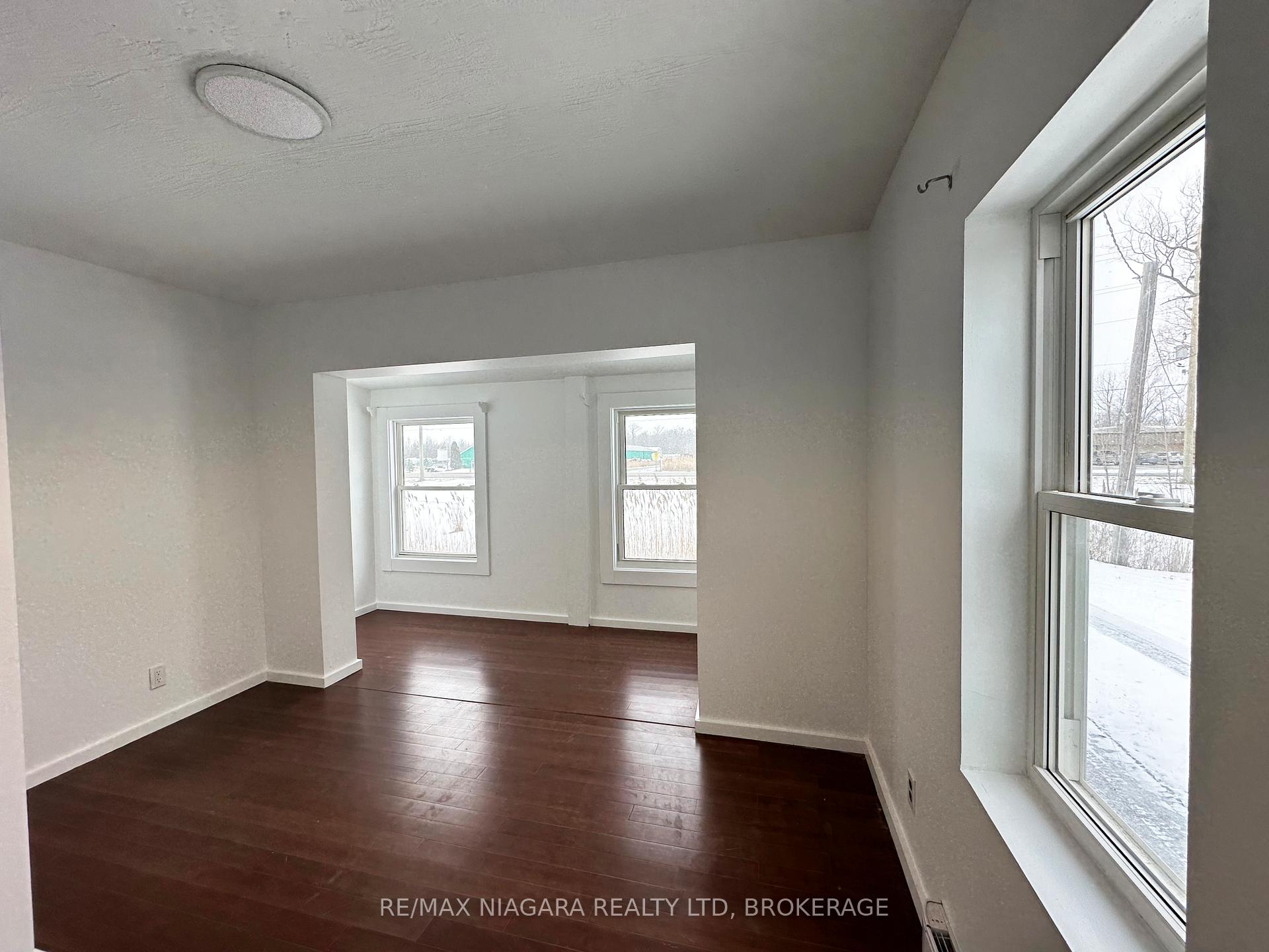 Photo 11 of Unit 1, 1806 Allanport Road, Thorold, Port Robinson — HOMEH