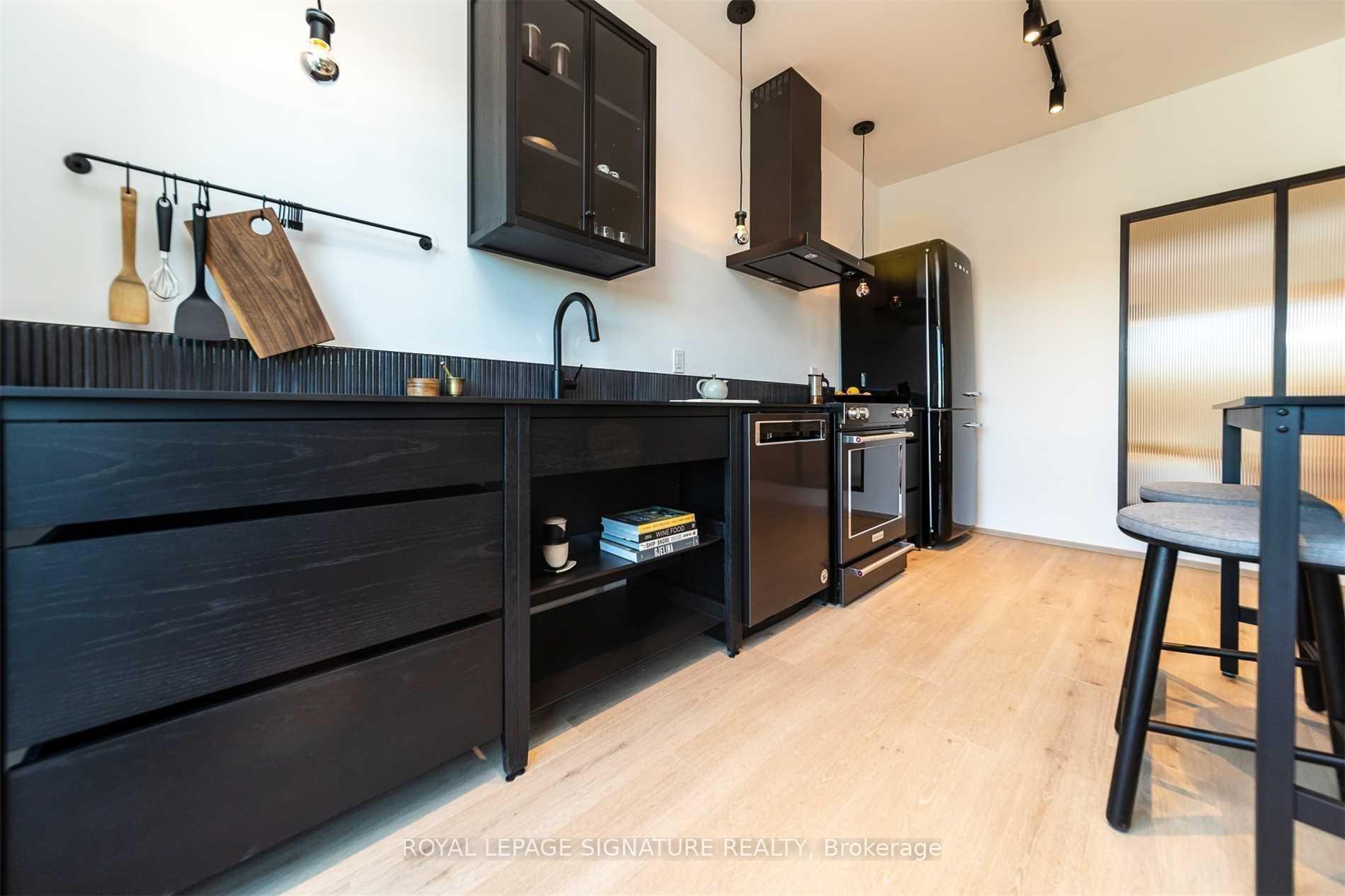 Photo 8 of Unit 4, 36 Geary Avenue, Toronto, Wychwood — HOMEH