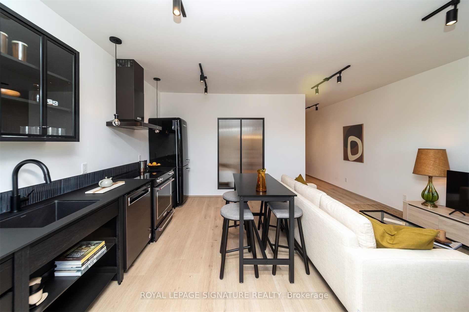 Photo 9 of Unit 4, 36 Geary Avenue, Toronto, Wychwood — HOMEH