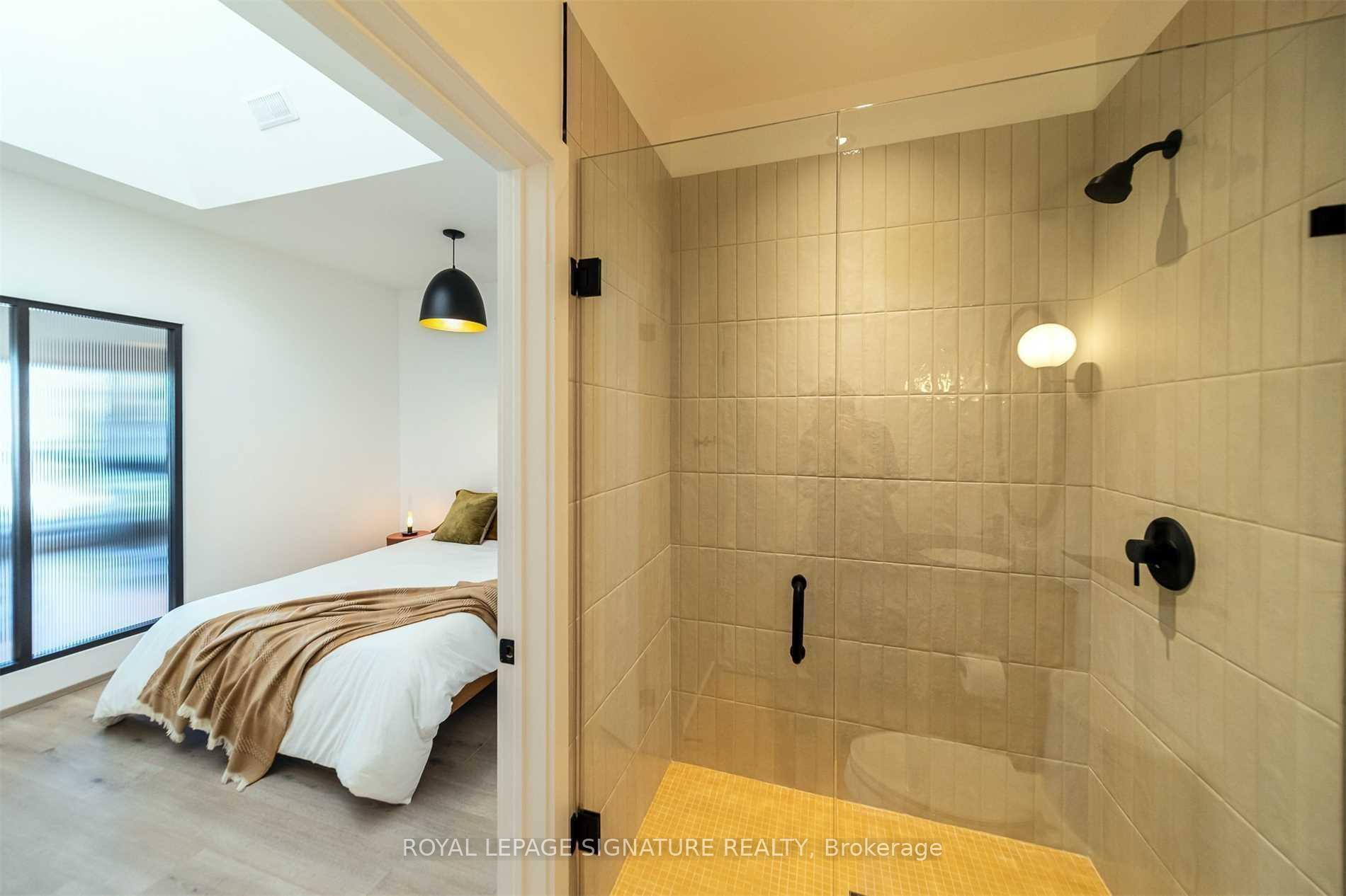 Photo 18 of Unit 4, 36 Geary Avenue, Toronto, Wychwood — HOMEH