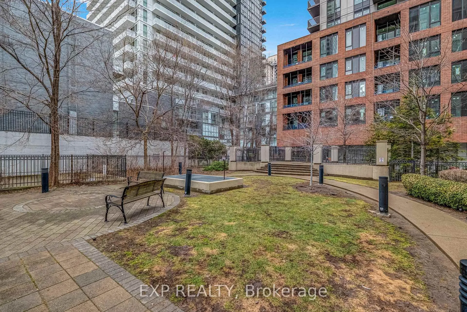 Photo 33 of Unit 1102, 88 Broadway Avenue, Toronto, Mount Pleasant West — HOMEH