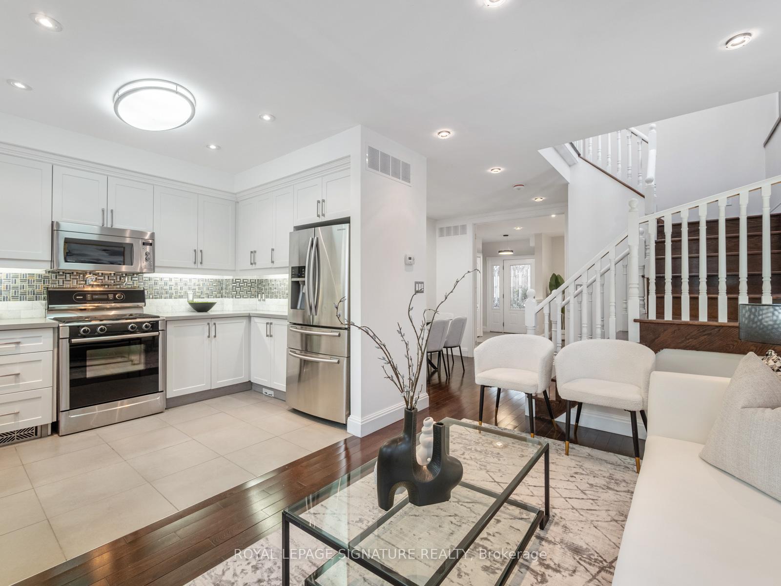 Photo 13 of 9 Westbrook Avenue, Toronto, Woodbine-Lumsden — HOMEH