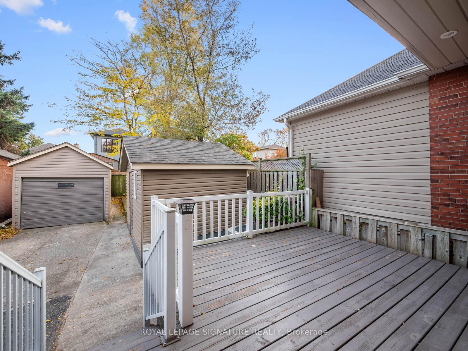 Photo 36 of 9 Westbrook Avenue, Toronto, Woodbine-Lumsden — HOMEH