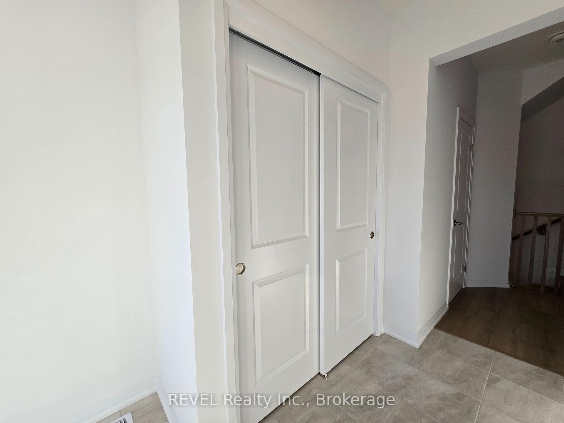 Photo 3 of 9 Willson Drive, Thorold, Hurricane/Merrittville — HOMEH