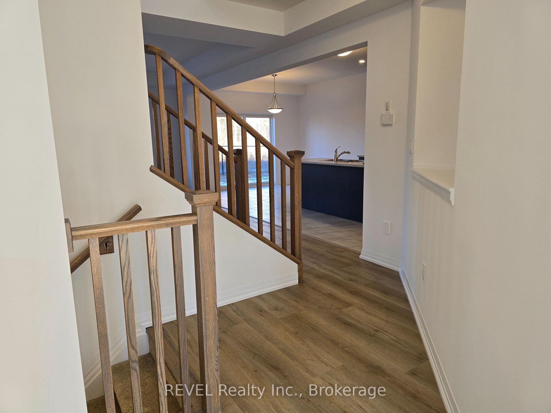 Photo 4 of 9 Willson Drive, Thorold, Hurricane/Merrittville — HOMEH