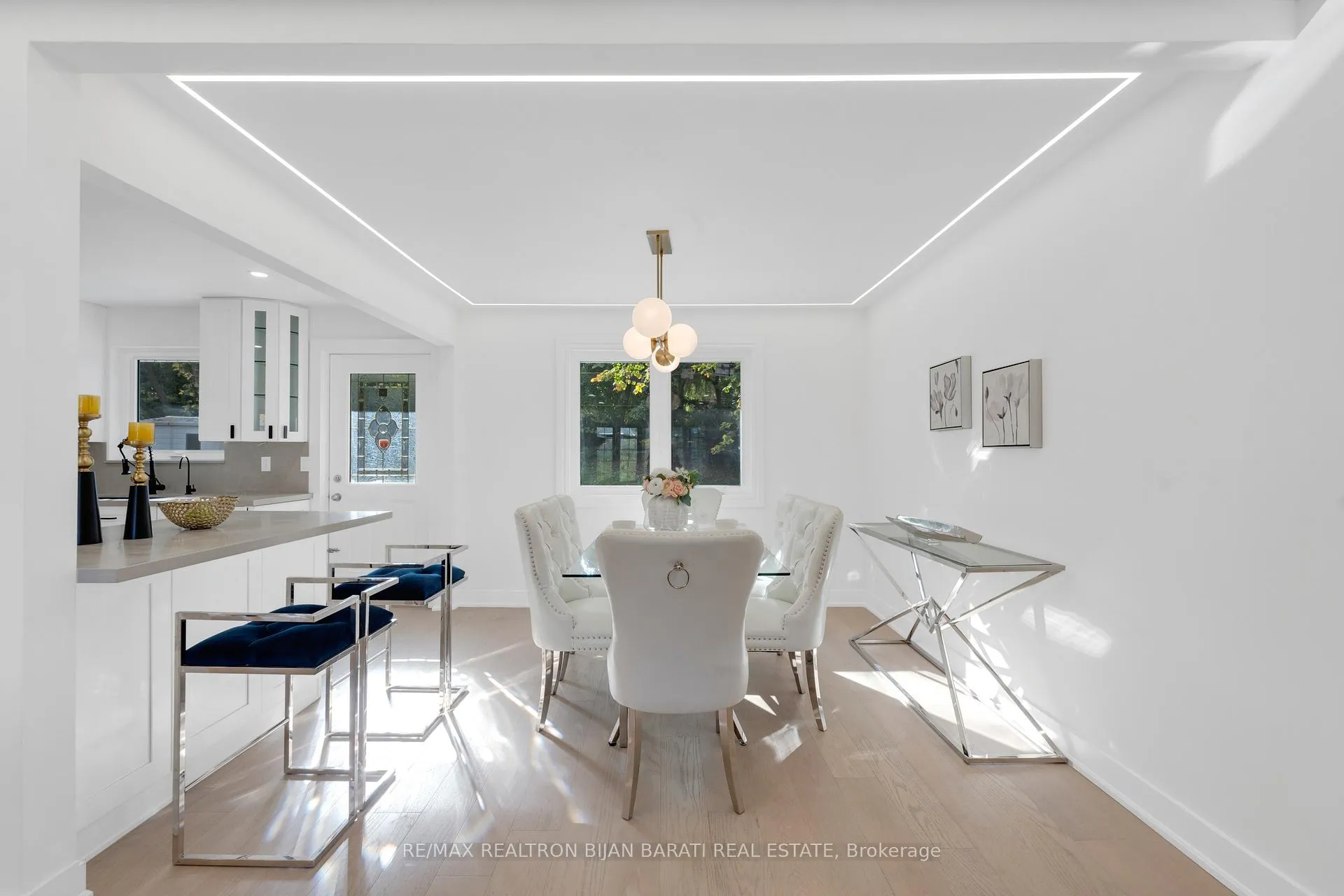 Photo 18 of 14 Henderson Avenue, Markham, Grandview — HOMEH