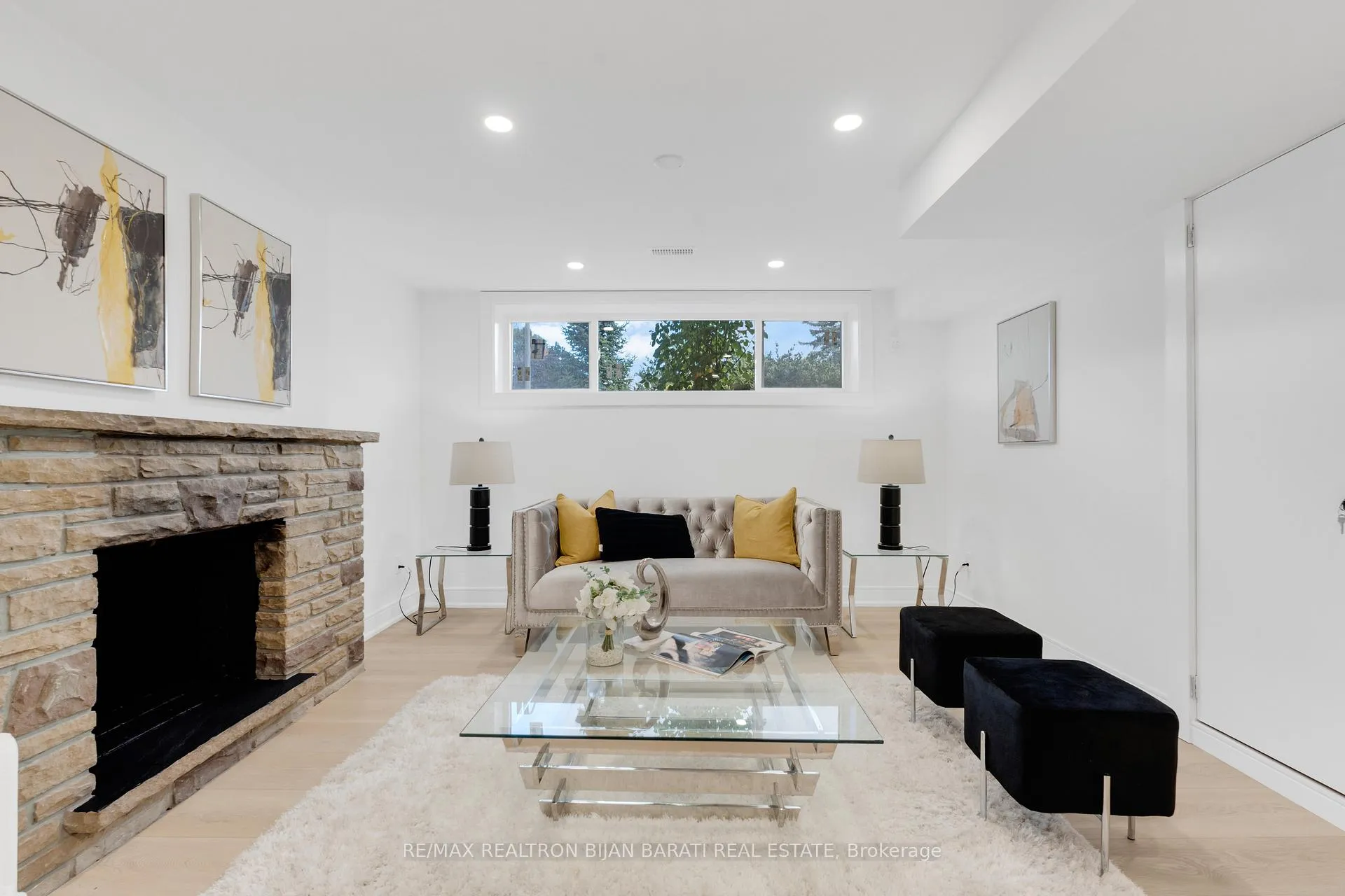 Photo 31 of 14 Henderson Avenue, Markham, Grandview — HOMEH