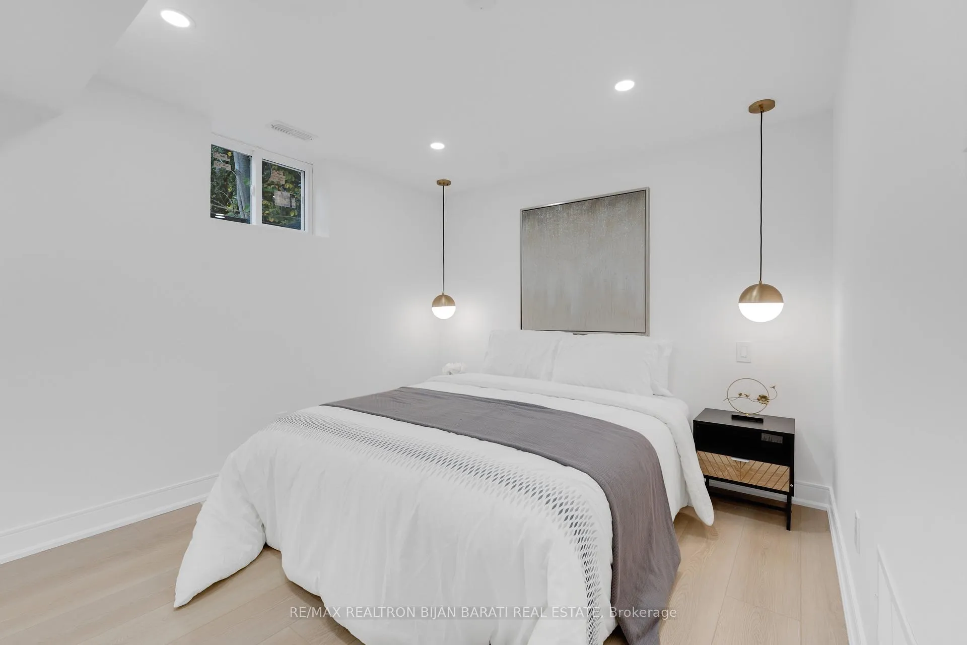 Photo 36 of 14 Henderson Avenue, Markham, Grandview — HOMEH