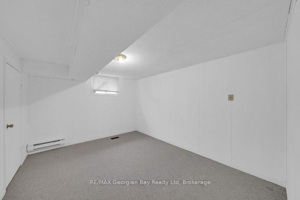 Photo 34 of 67 Roc Road, Tiny, Rural Tiny — HOMEH