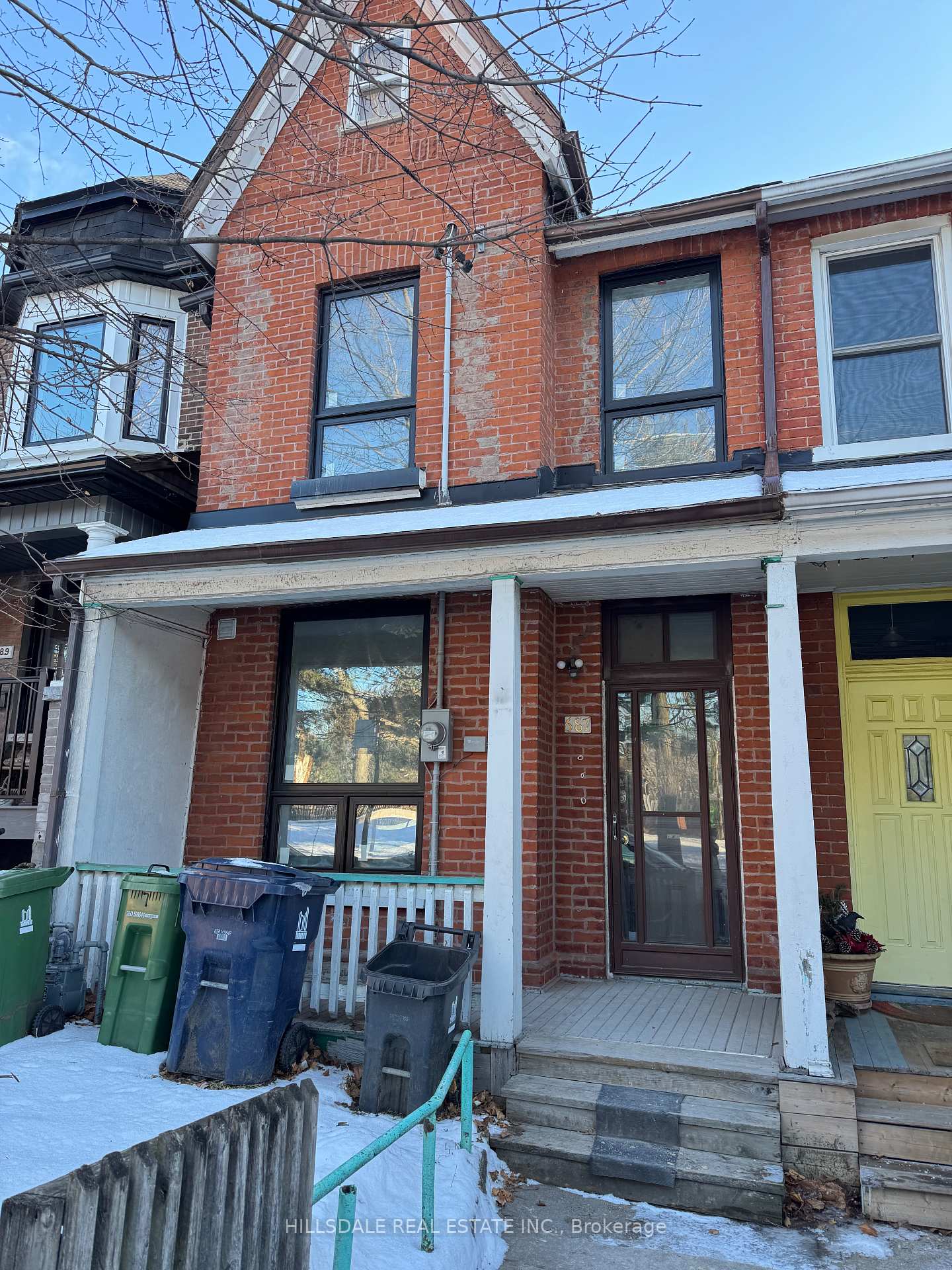 Front of Unit Lower Unit, 687 Markham Street