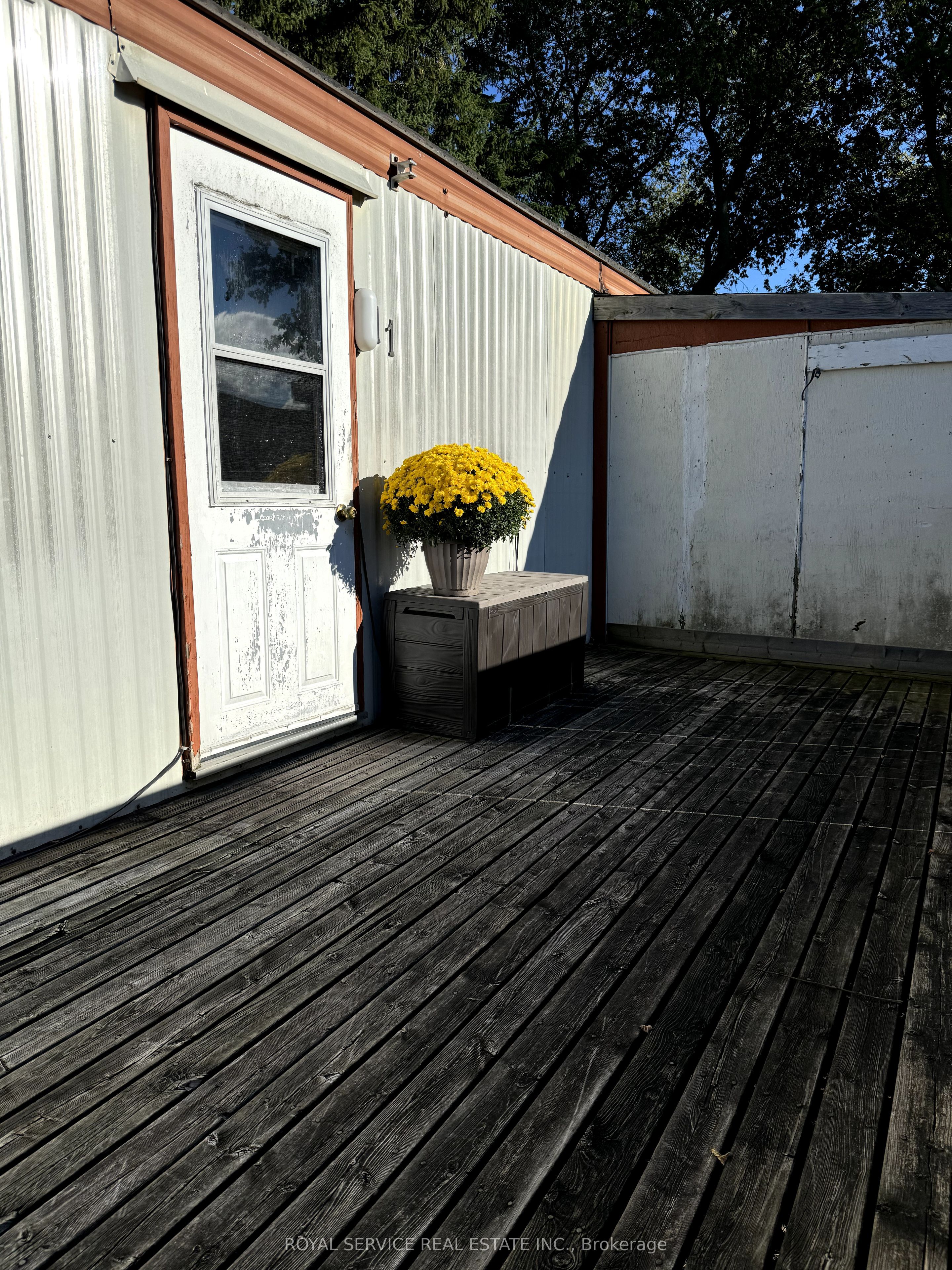 Photo 10 of Unit 11, 1037 Arthur Street, Clarington, Rural Clarington — HOMEH