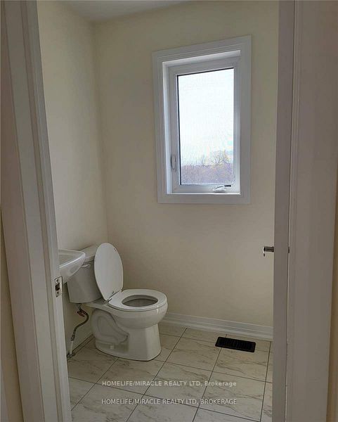 Photo 31 of 21 Moorcroft Place, Brampton, Brampton East — HOMEH