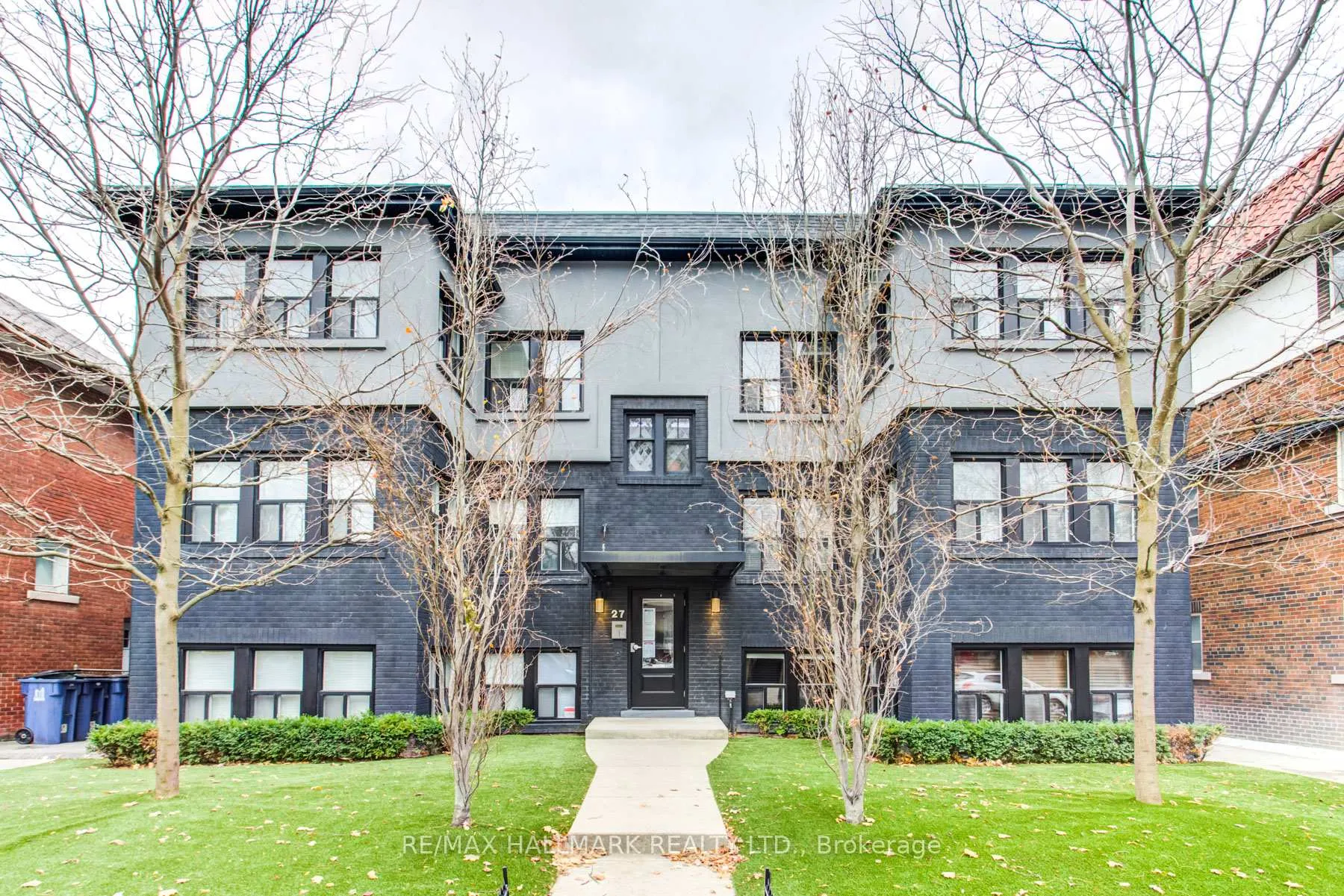 Photo 1 of Unit 1, 27 Sherwood Avenue, Toronto, Mount Pleasant East — HOMEH