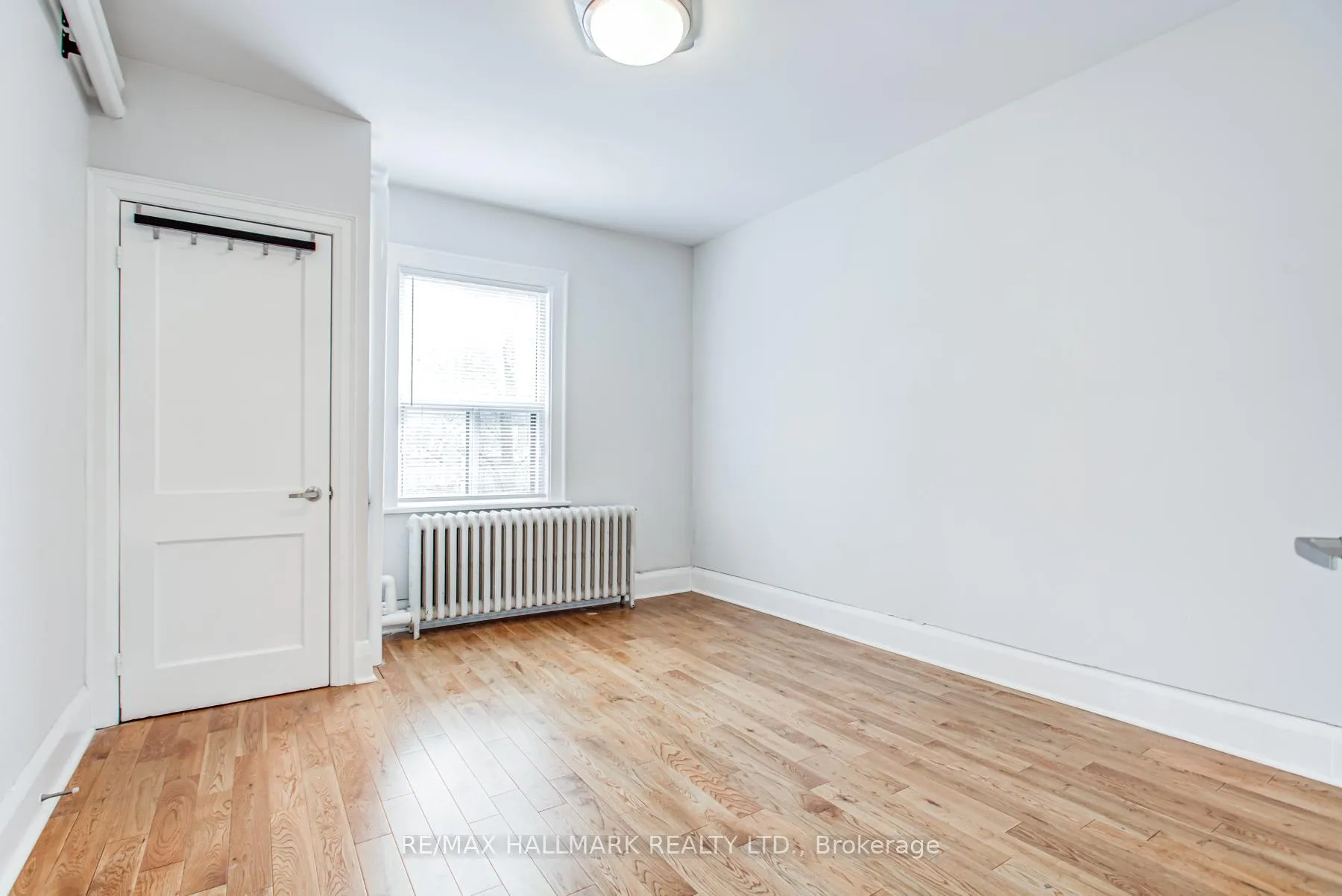 Photo 15 of Unit 1, 27 Sherwood Avenue, Toronto, Mount Pleasant East — HOMEH