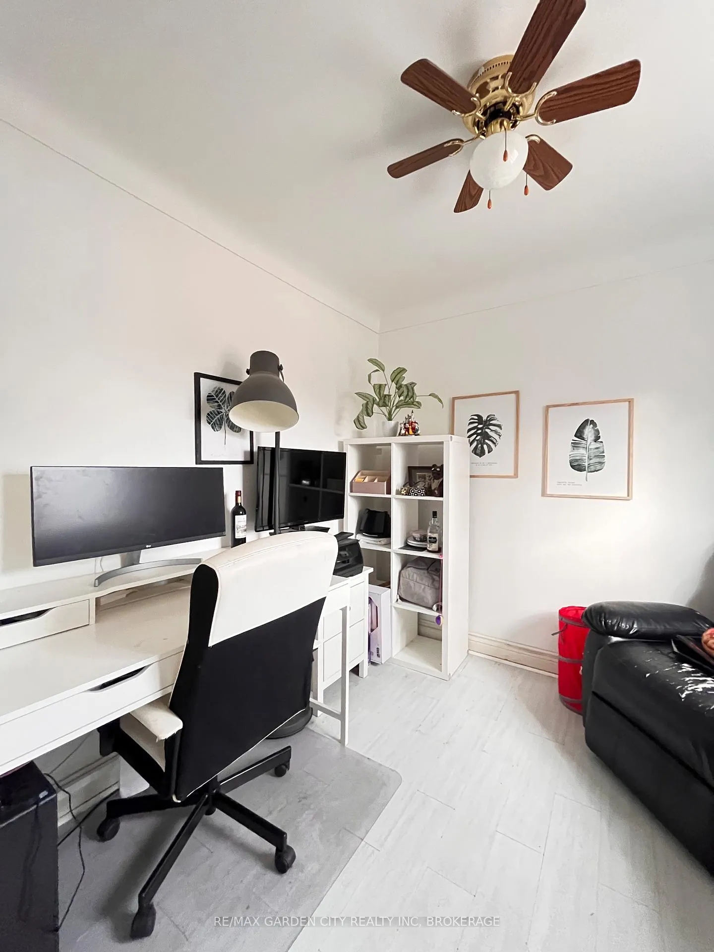 Photo 3 of 515 Rennie Street, Hamilton, Parkview — HOMEH